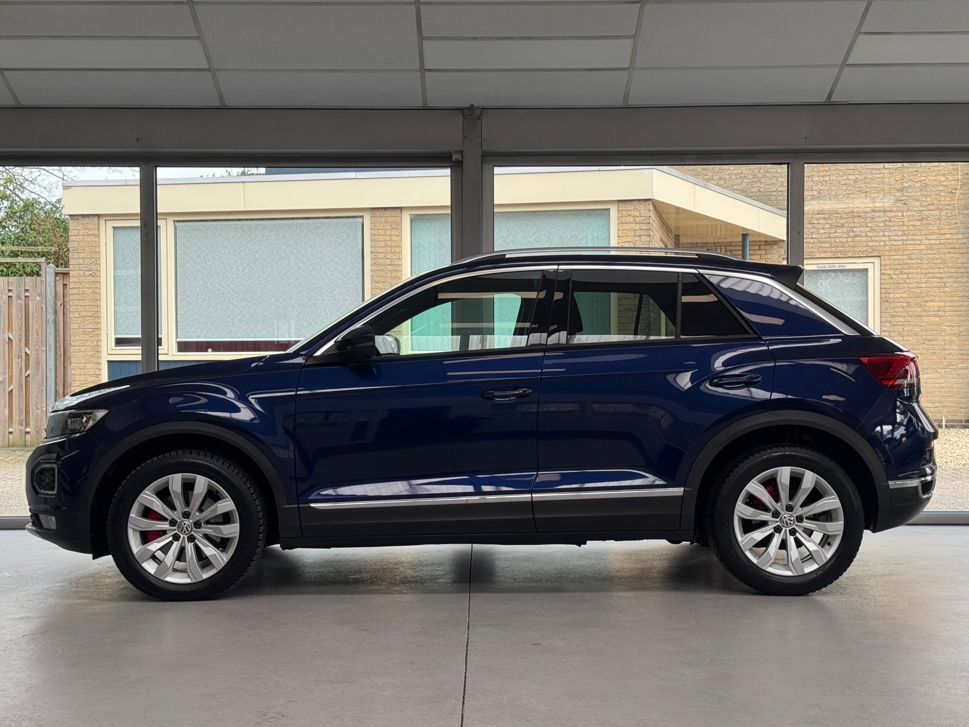 Volkswagen T-Roc 1.5 TSI Sport (2018), foto 8