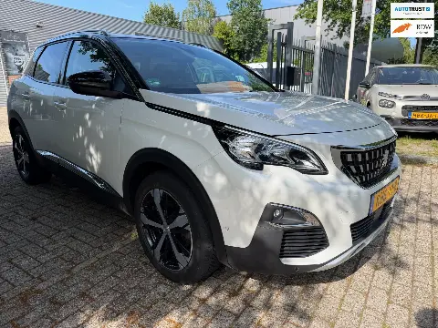 Peugeot 3008 1.2 PureTech Allure Parelmour wit (2018)