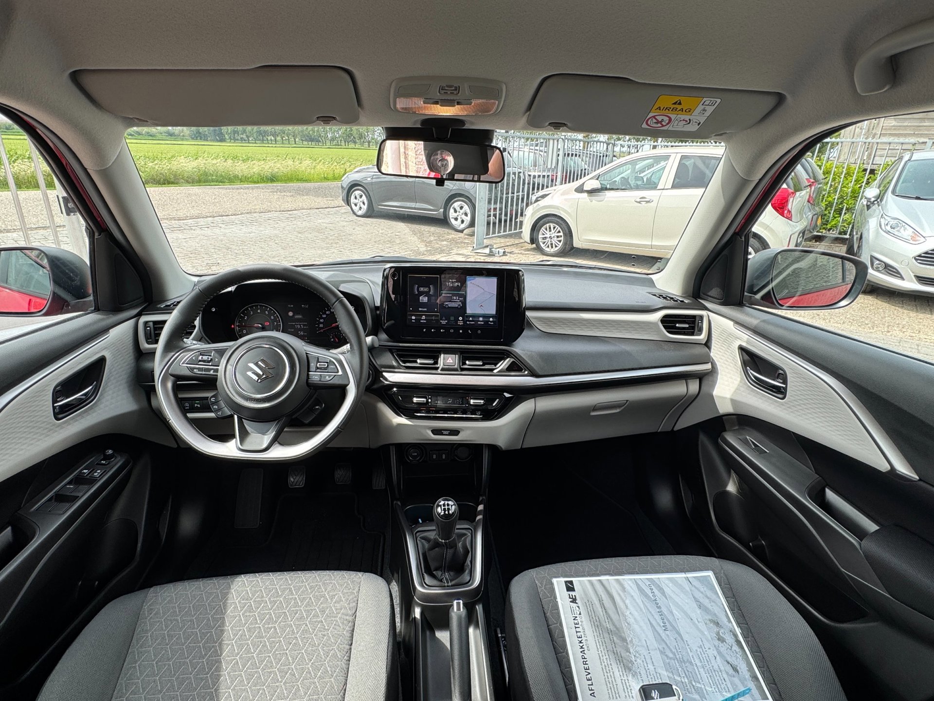 Suzuki Swift 1.2 Select Smart Hybrid CAMERA (2026), foto 2