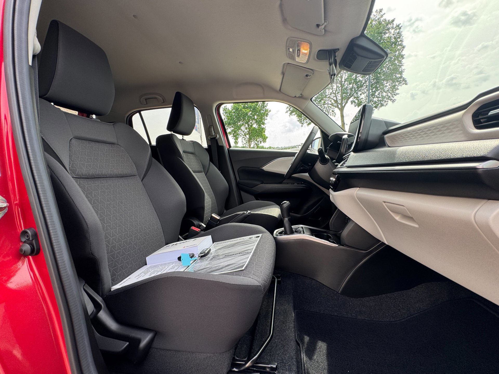 Suzuki Swift 1.2 Select Smart Hybrid CAMERA (2026), foto 30