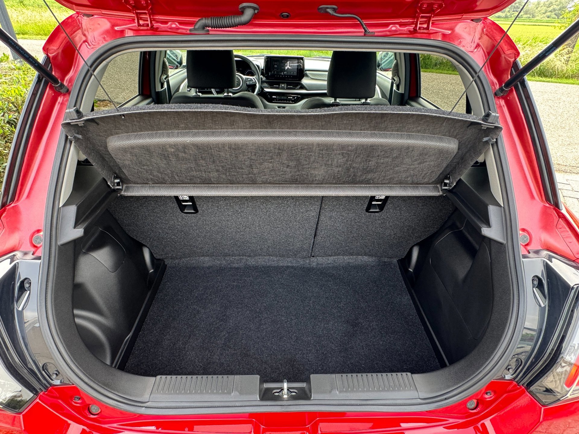 Suzuki Swift 1.2 Select Smart Hybrid CAMERA (2026), foto 35
