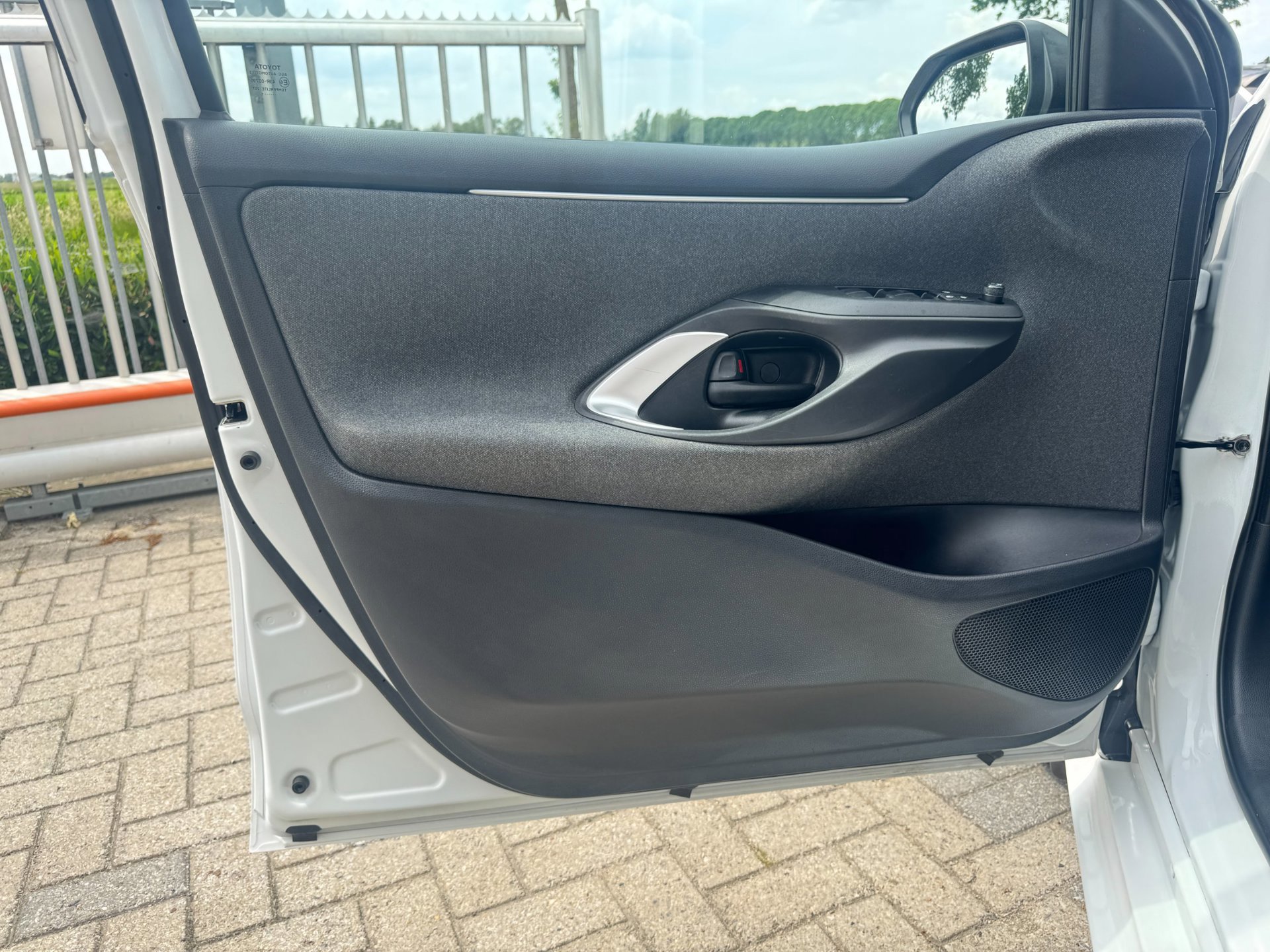 Toyota Yaris 1.5 Hybrid Dynamic (2021), foto 10