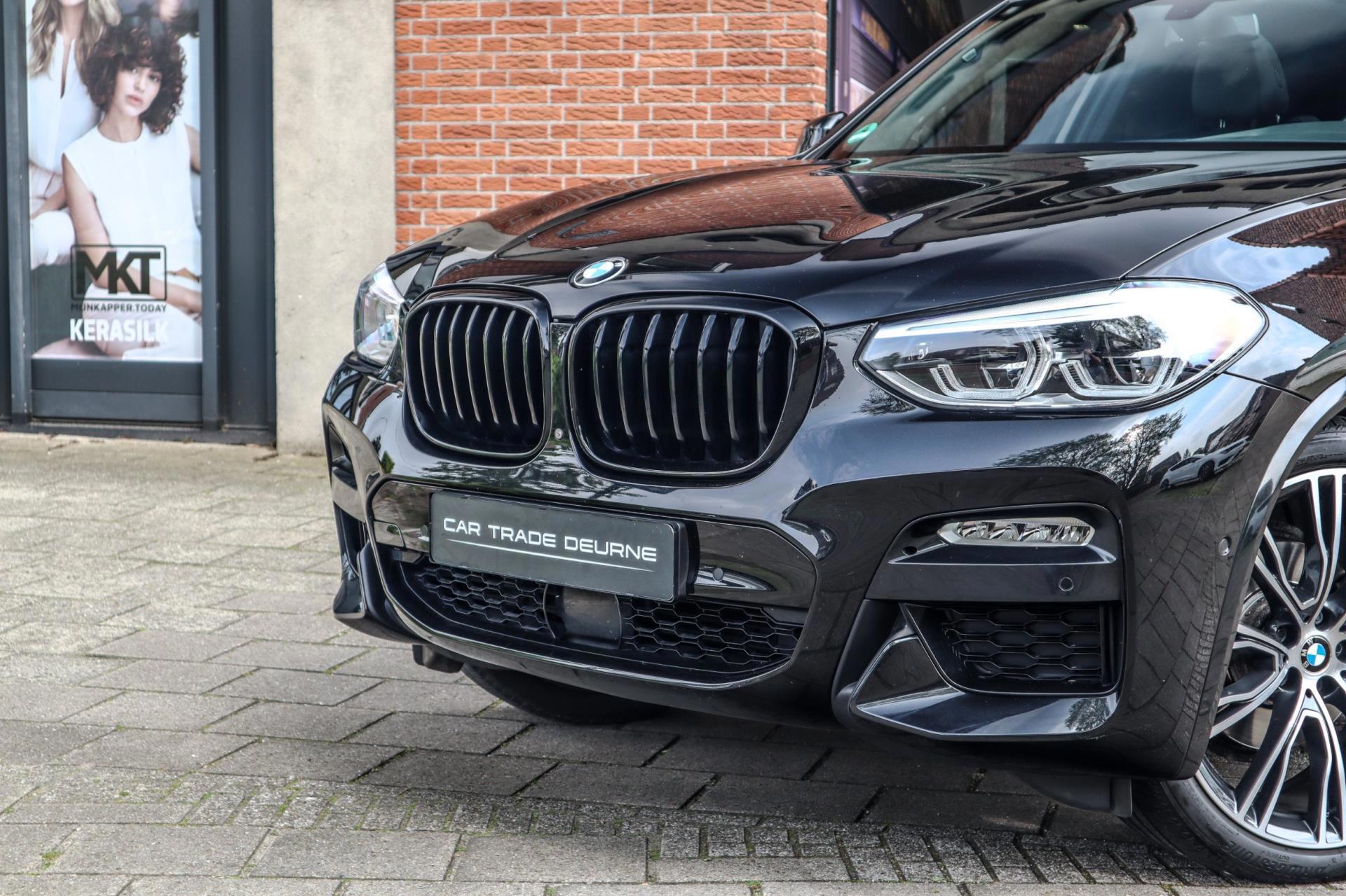 BMW X3 XDrive20i High Executive M-SPORT (2018), foto 2
