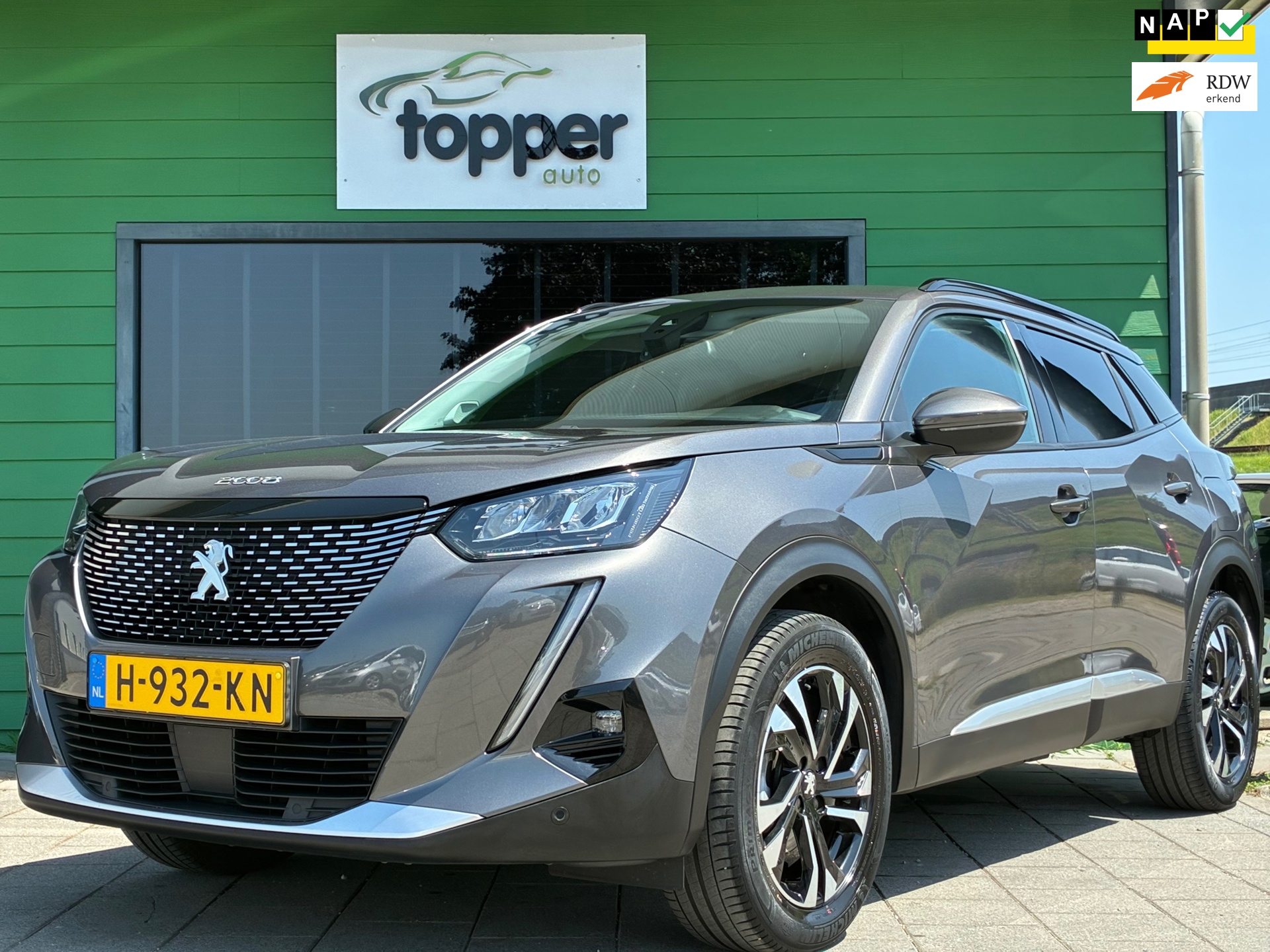 Peugeot 2008 1.2 PureTech Blue Lease Allure (2020), foto 1