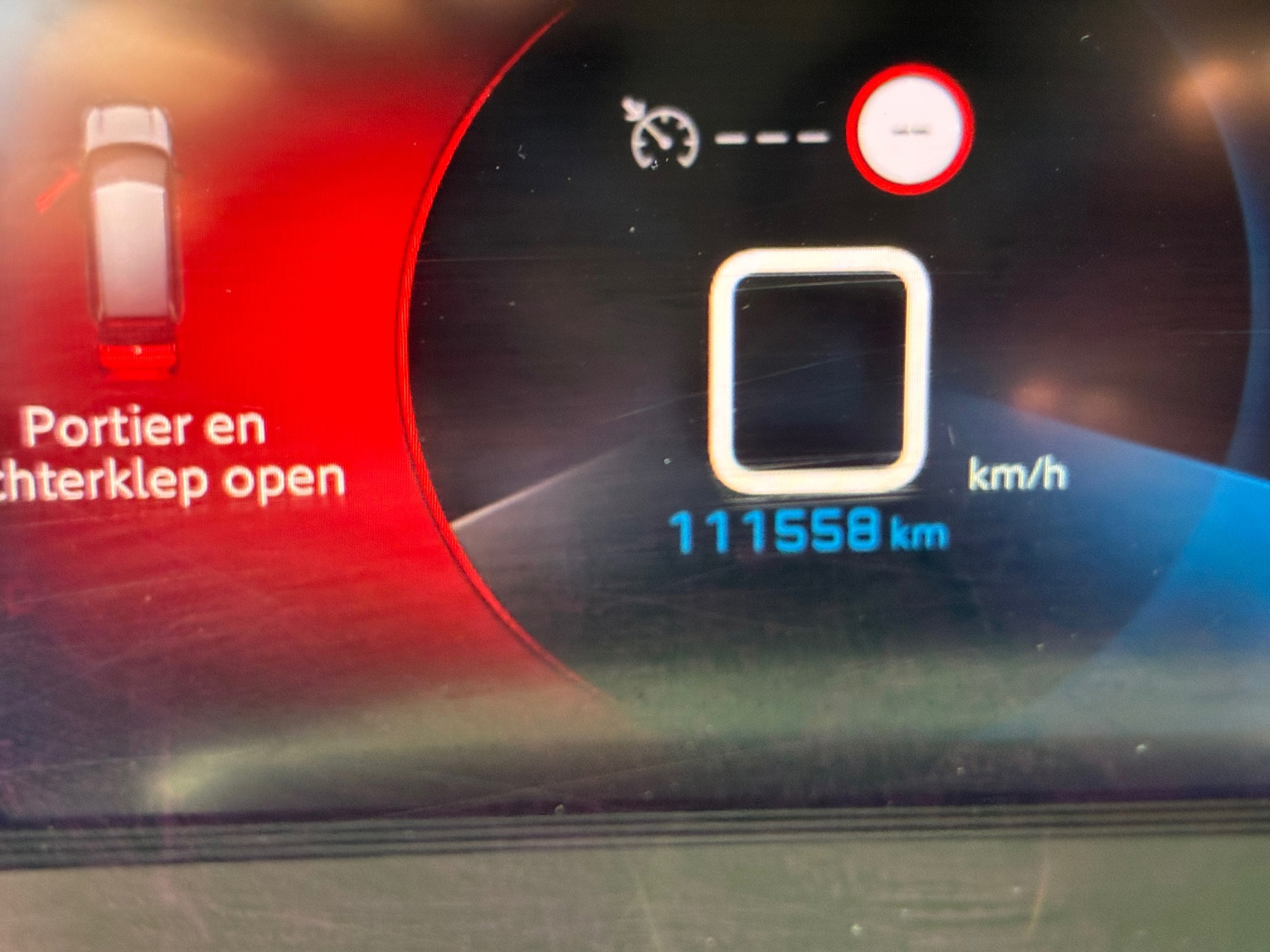 Peugeot 2008 1.2 PureTech Blue Lease Allure (2020), foto 23