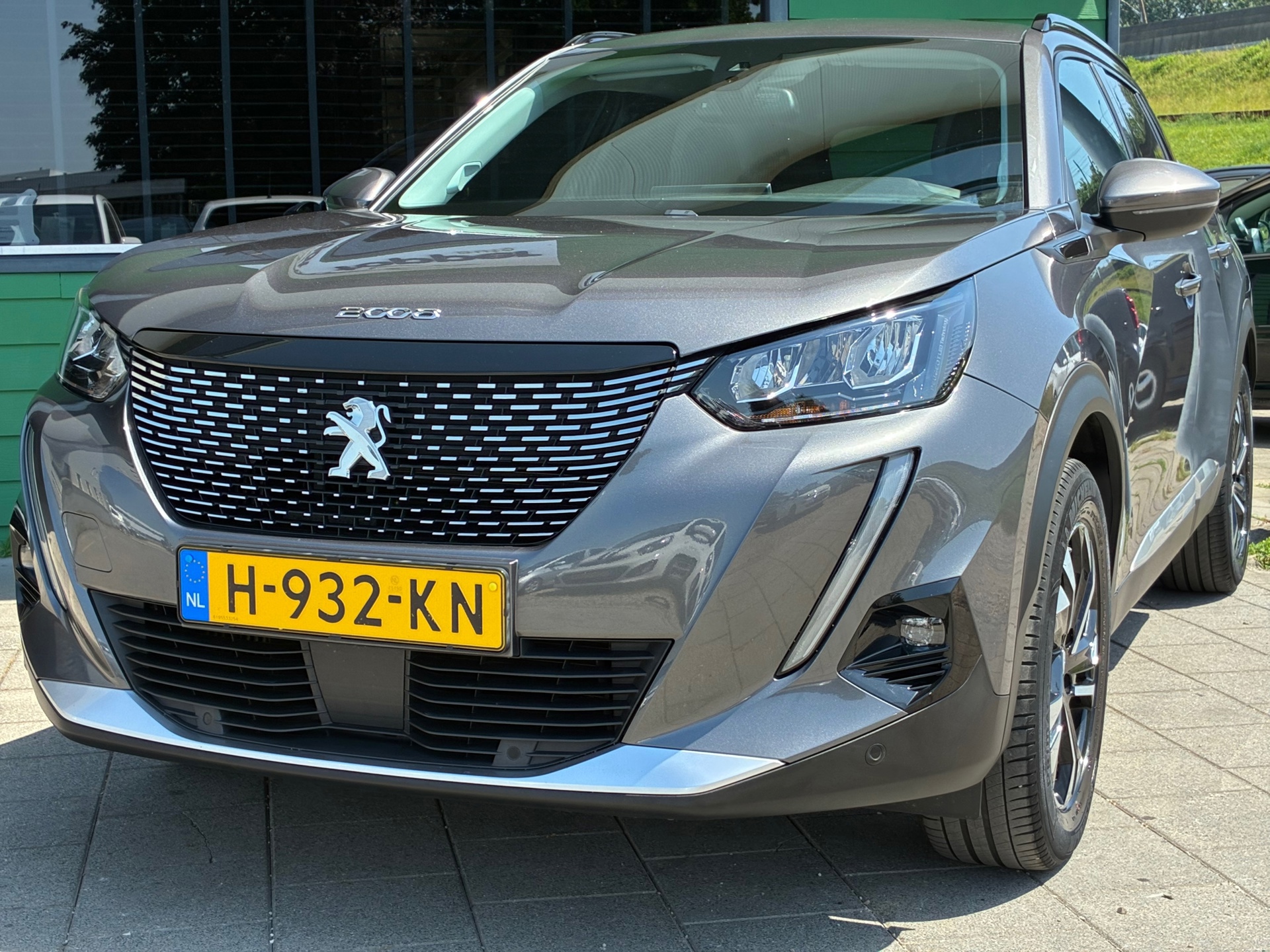 Peugeot 2008 1.2 PureTech Blue Lease Allure (2020), foto 4