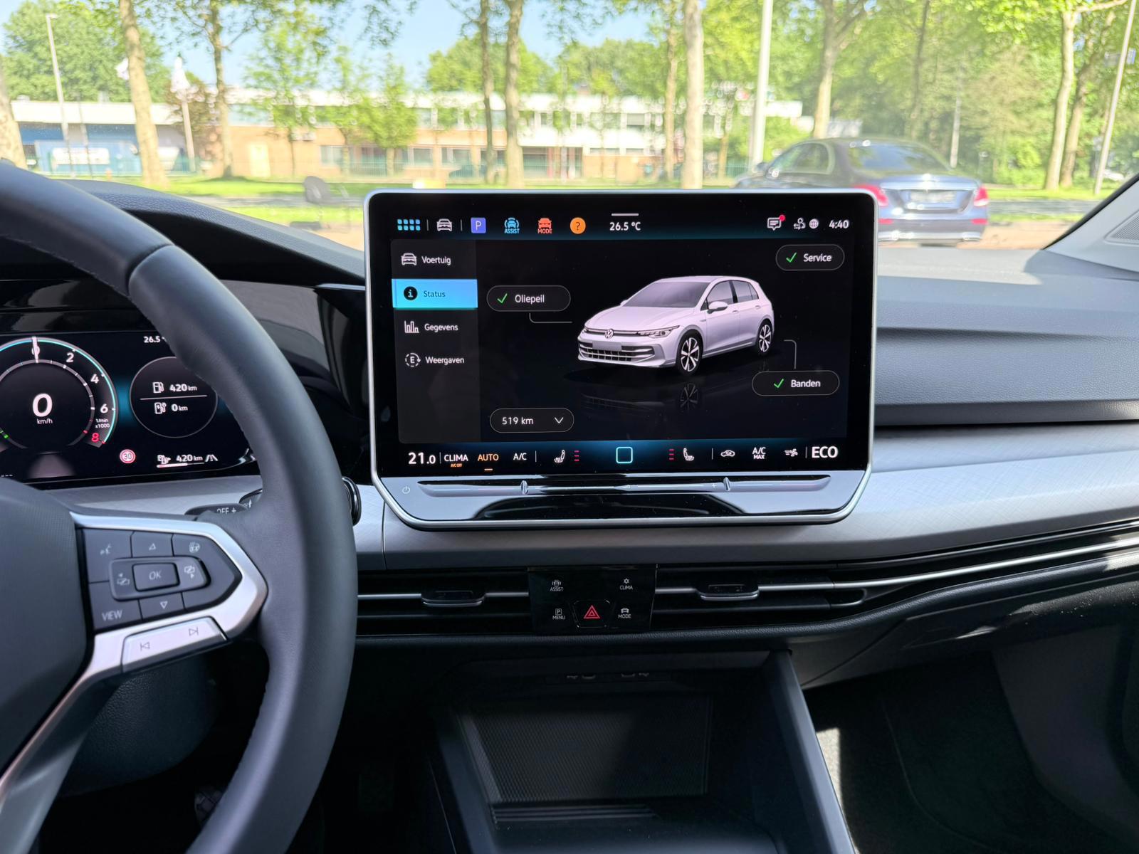 Volkswagen Golf 1.5 eHybrid Life Edition (2025), foto 19