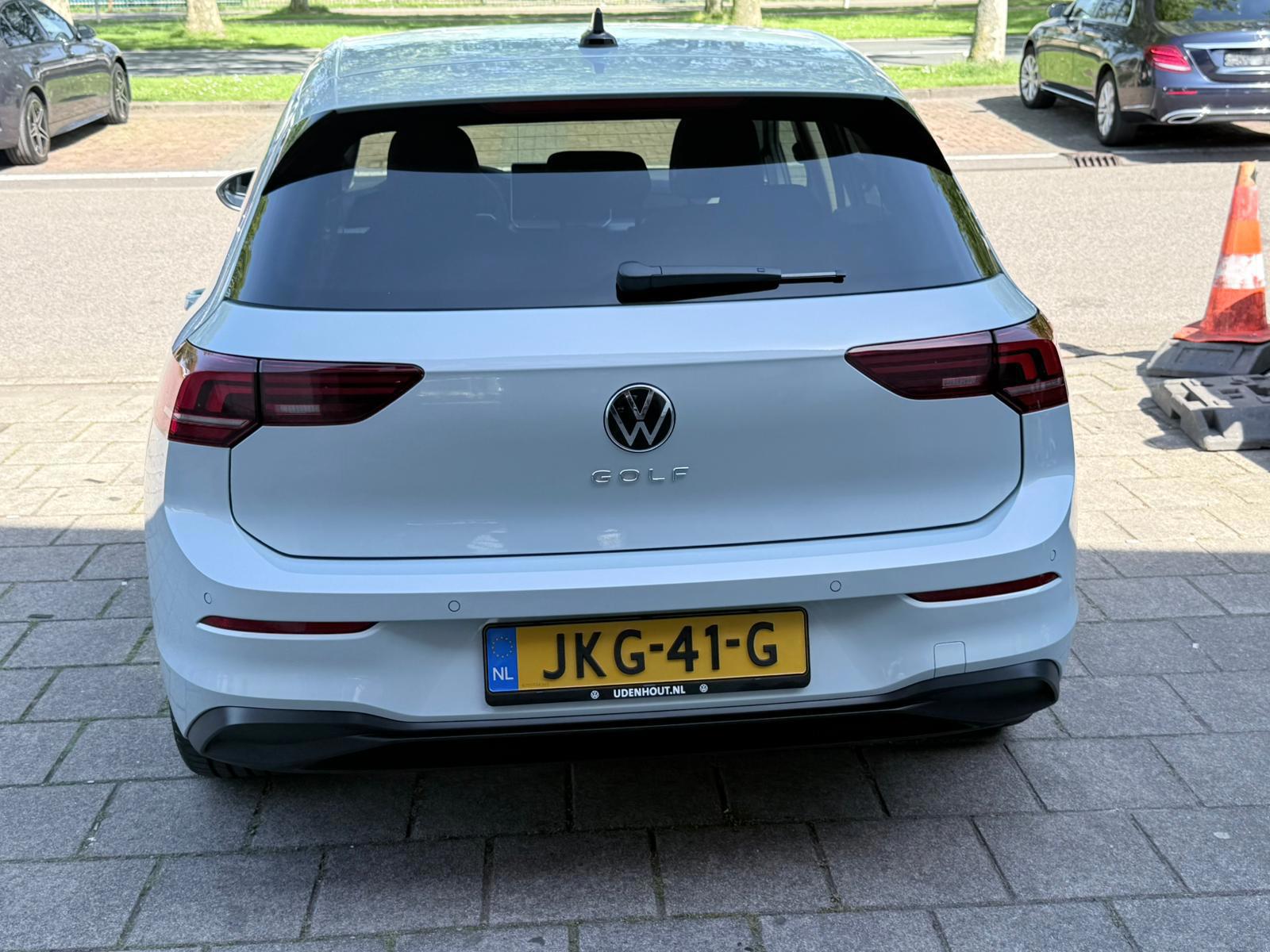 Volkswagen Golf 1.5 eHybrid Life Edition (2025), foto 5