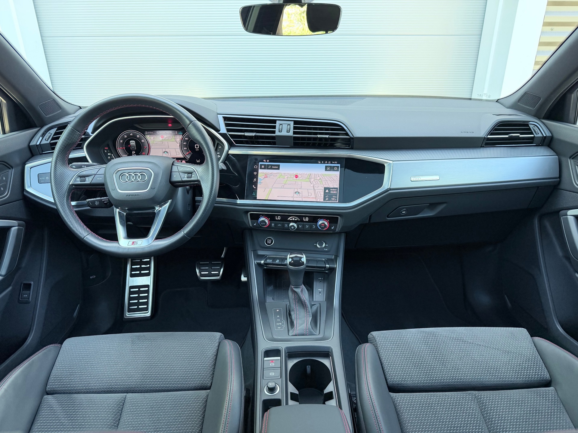 Audi Q3 Sportback 35 TFSI S-Line (2022), foto 10
