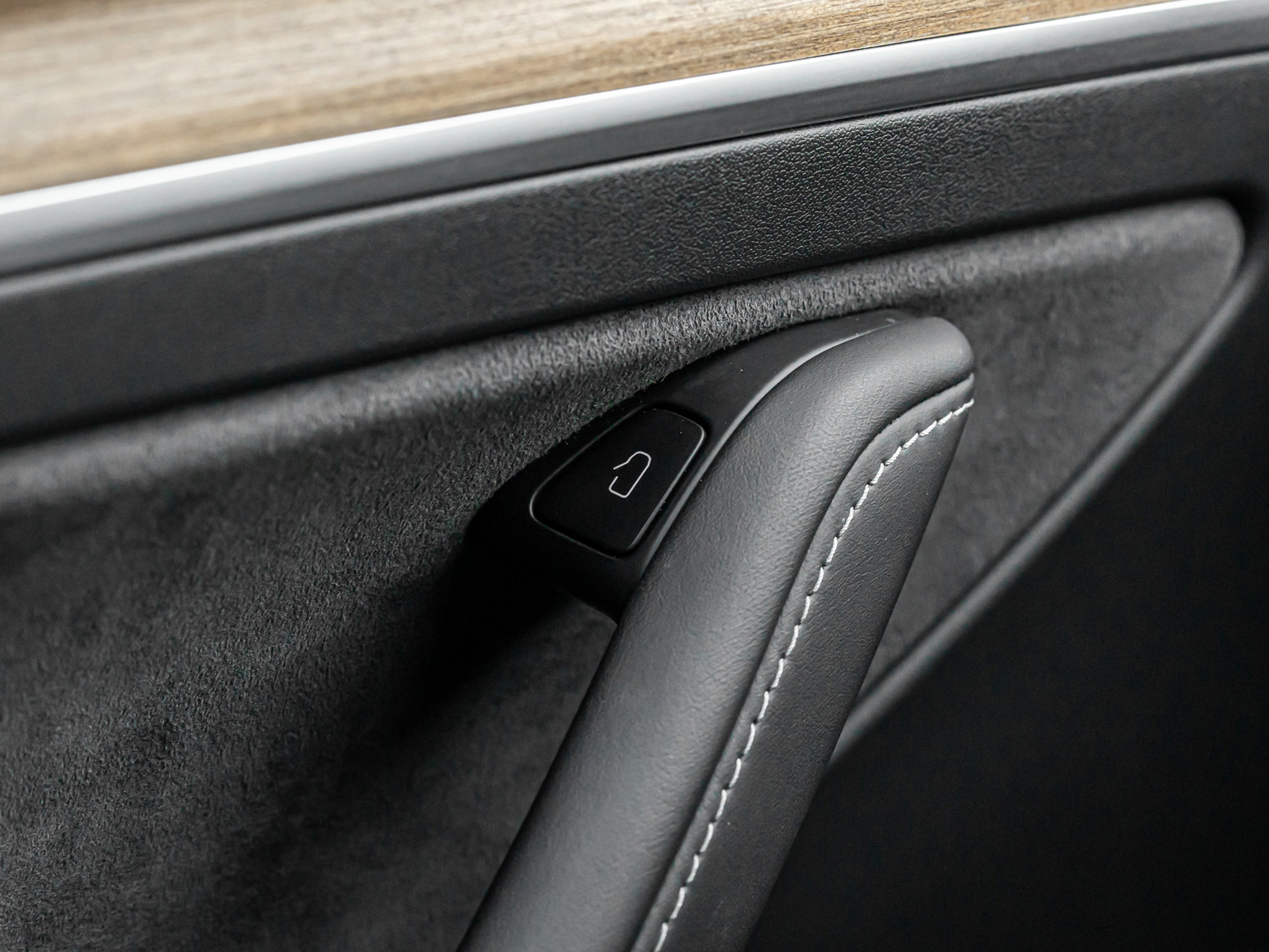 Tesla Model Y Long Range AWD 75 kWh 20"LMV (2021), foto 18