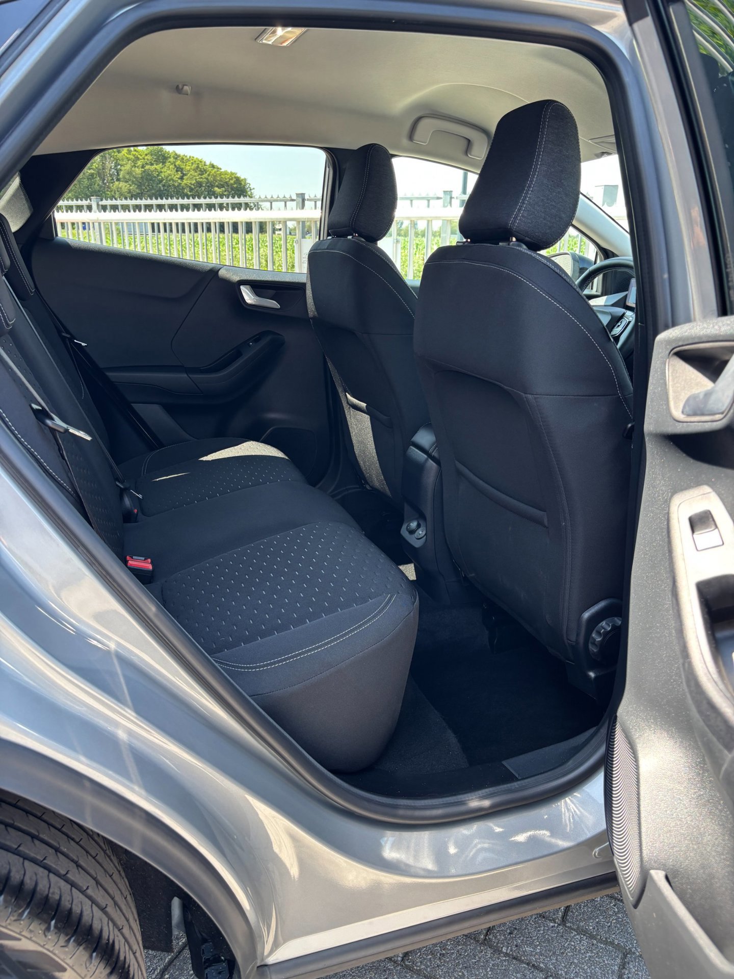 Ford Puma 1.0 EcoBoost Hybrid Titanium CAMERA (2025), foto 12