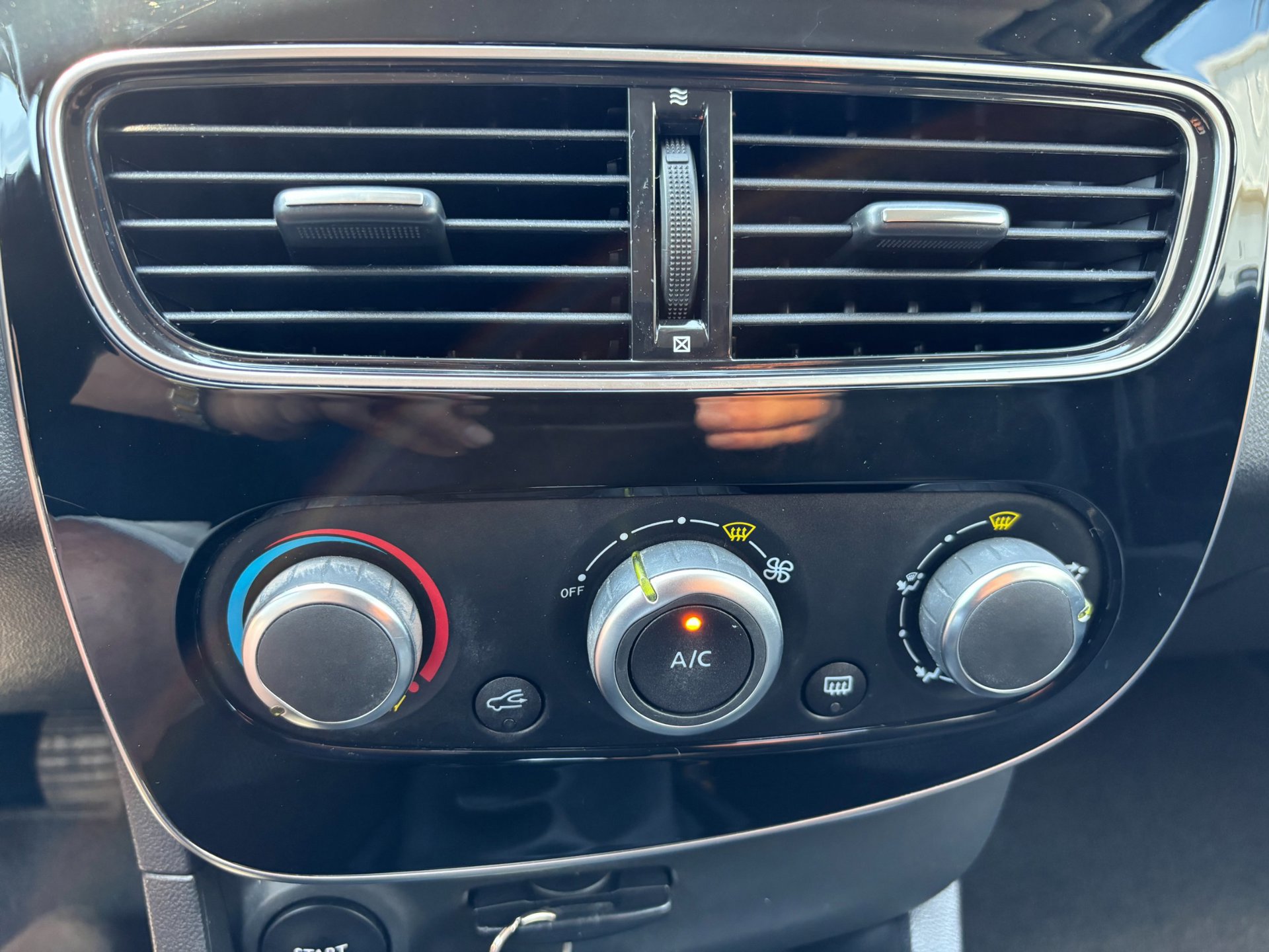 Renault Clio 0.9 TCe Zen (2018), foto 15