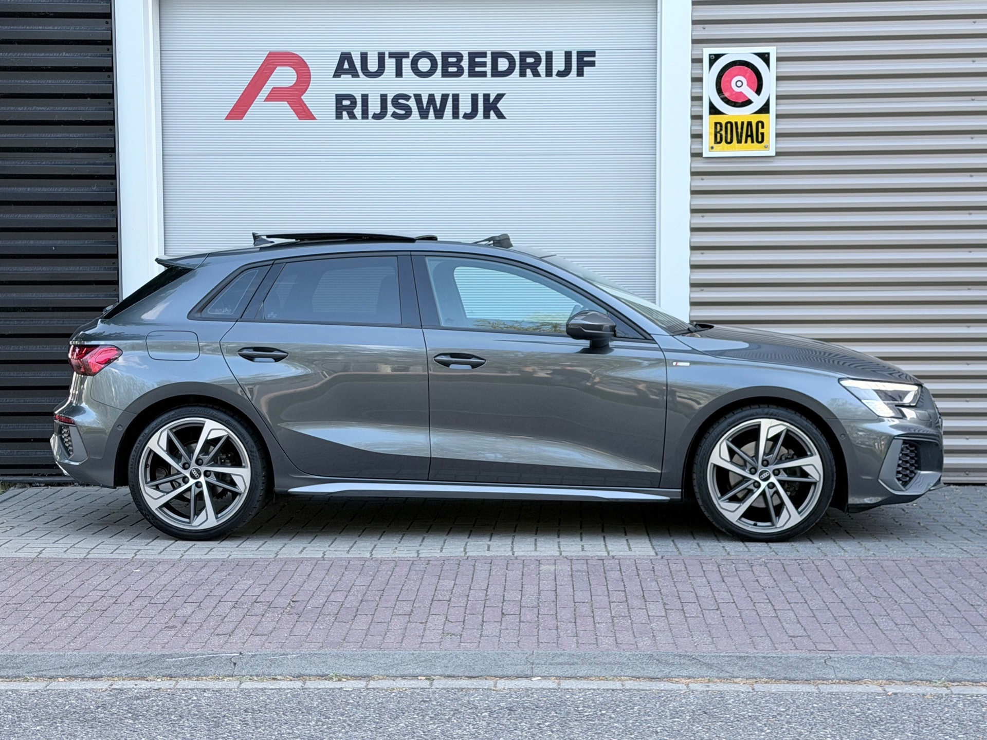 Audi A3 Sportback 35 TFSI S-Line (2020), foto 5