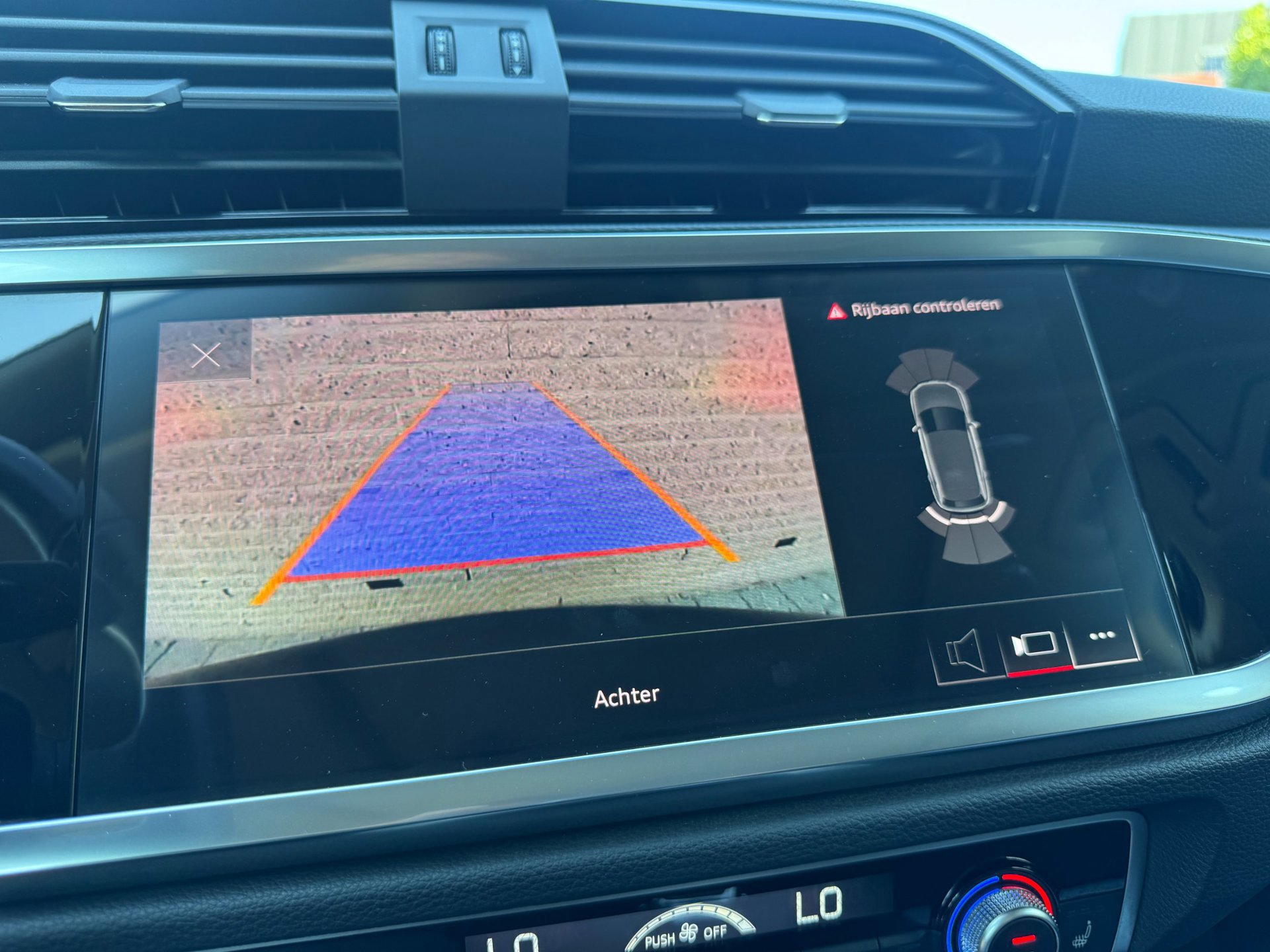 Audi Q3 45 TFSI e S edition SOH 98 (2021), foto 24