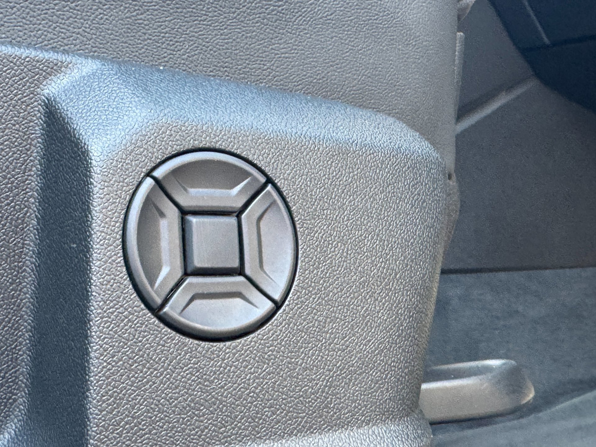 Audi Q3 45 TFSI e S edition SOH 98 (2021), foto 36