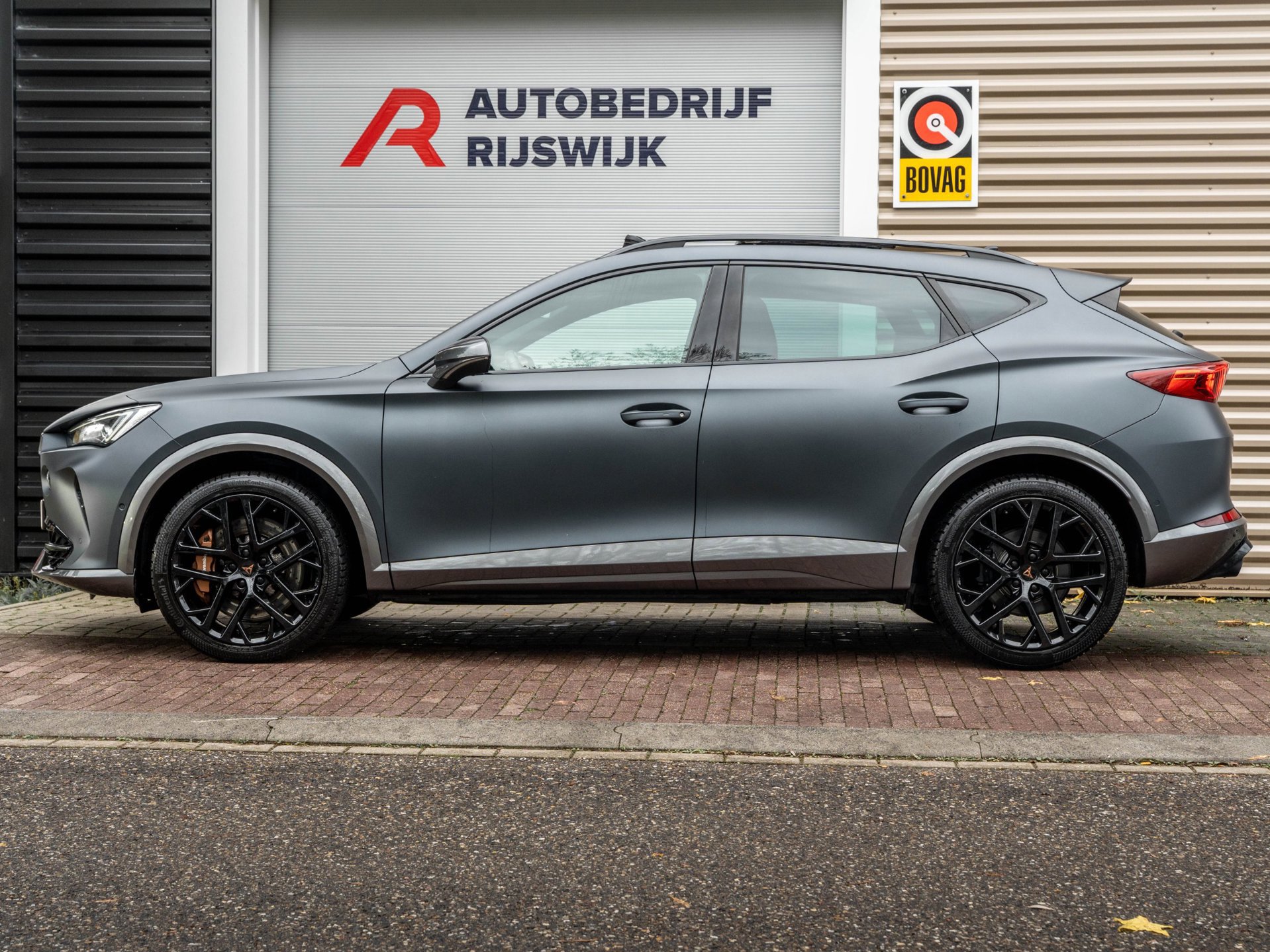CUPRA Formentor 2.0 TSI 4DRIVE (2021), foto 2