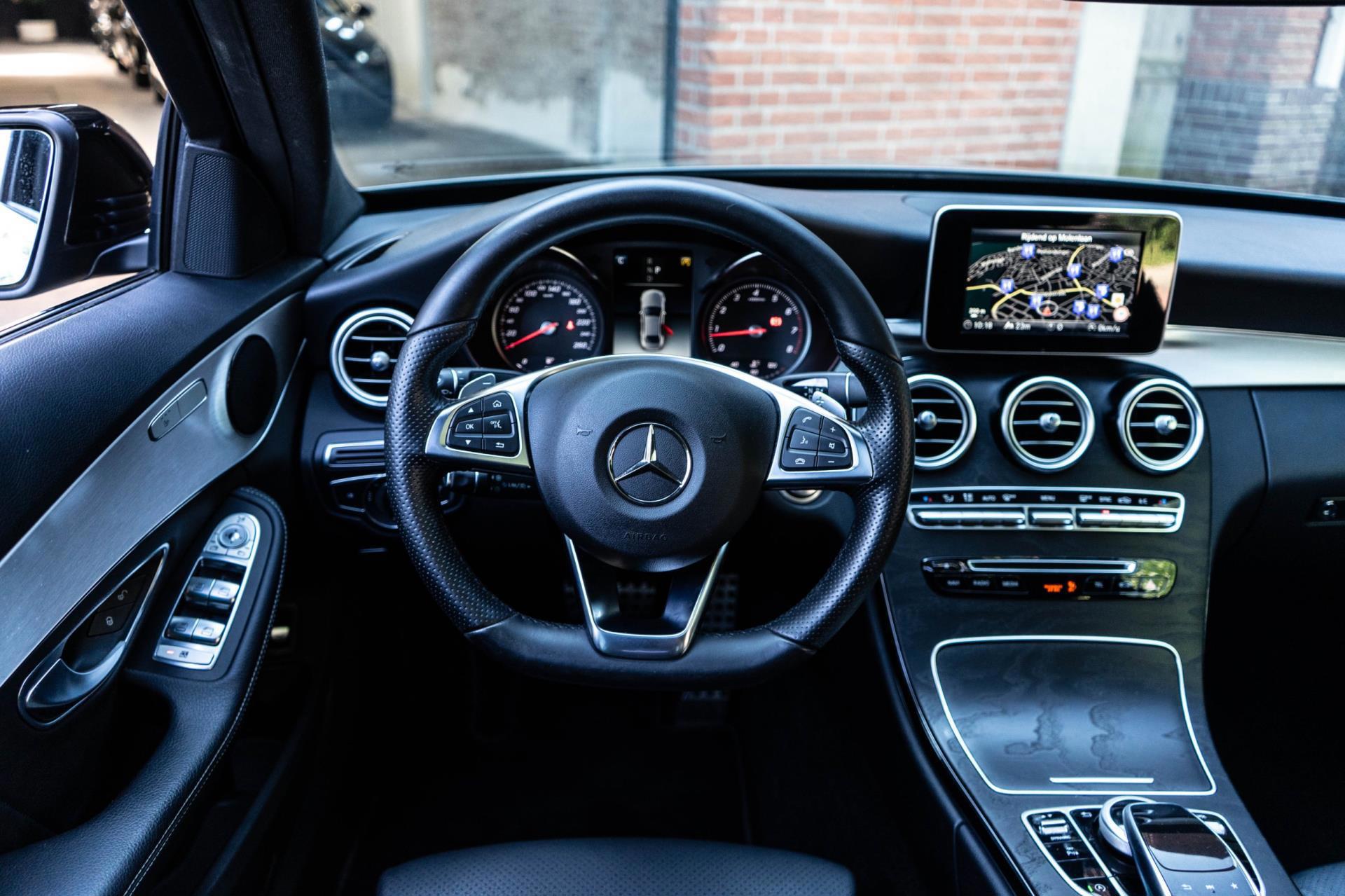 Mercedes-Benz C-klasse 180 AMG Line (2018), foto 12