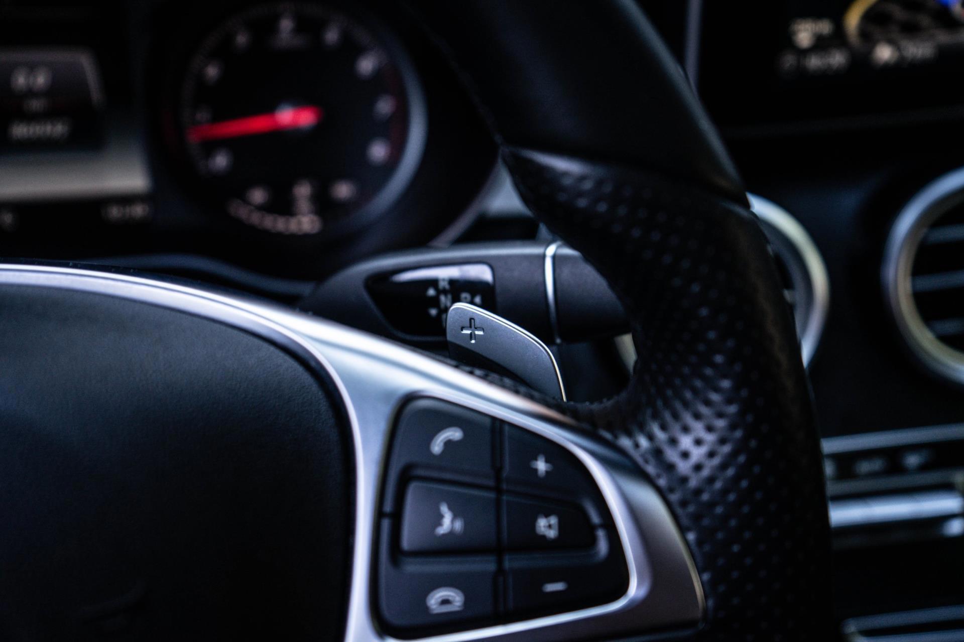 Mercedes-Benz C-klasse 180 AMG Line (2018), foto 19