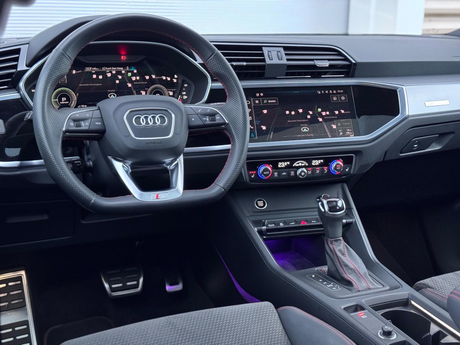 Audi Q3 Sportback 45 TFSI e S Edition (2022), foto 17