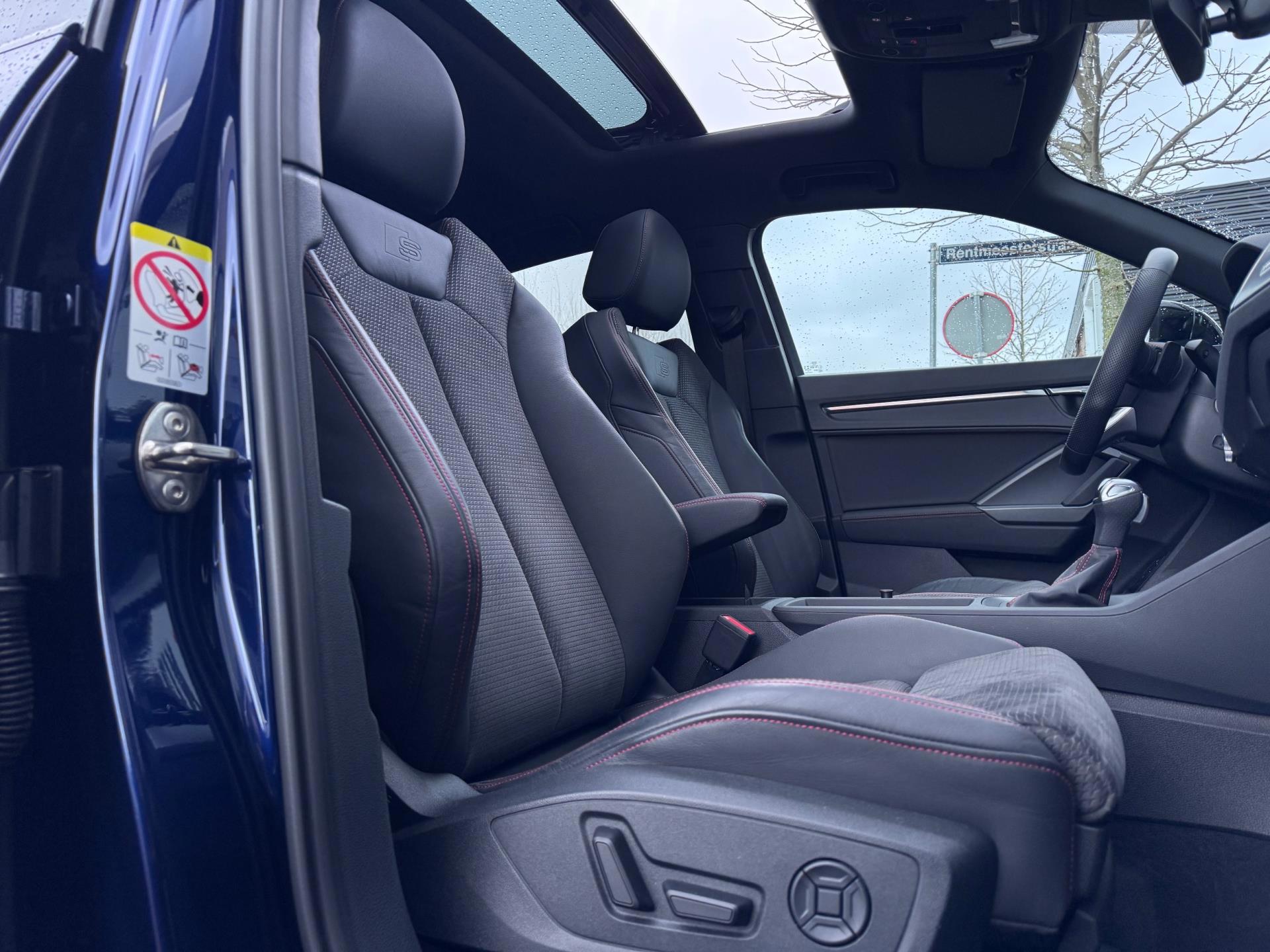Audi Q3 Sportback 45 TFSI e S Edition (2022), foto 23