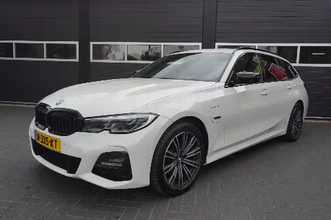 BMW 3-serie Touring 320e M sport Aut (2021)