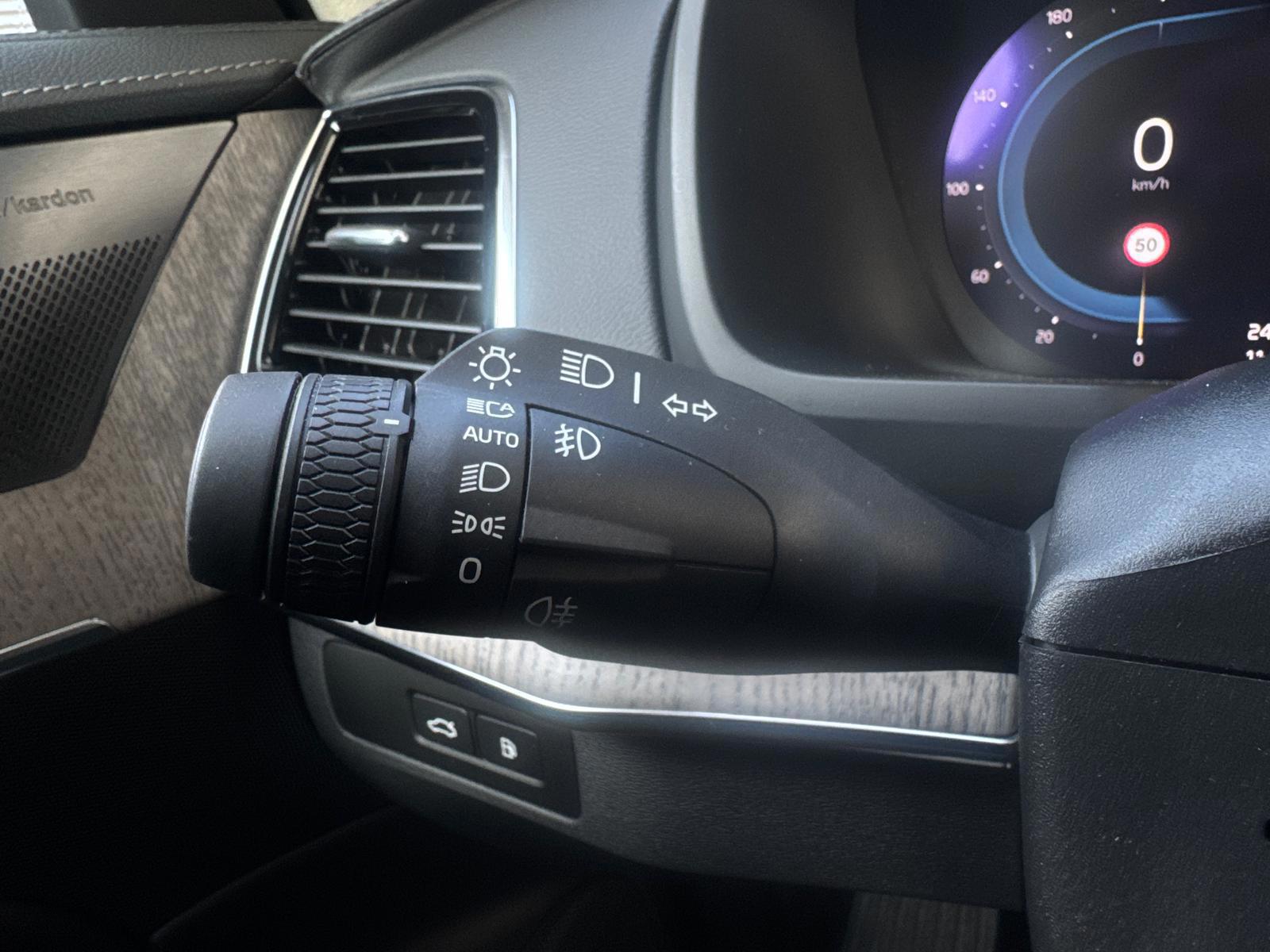 Volvo XC90 2.0 T8 Recharge AWD Ultimate Bright 7p (2022), foto 32