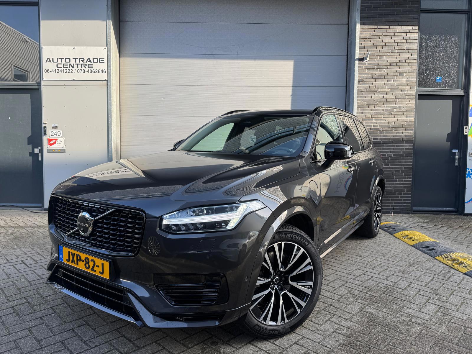 Volvo XC90 2.0 T8 Recharge AWD Ultimate Bright 7p (2022), foto 8