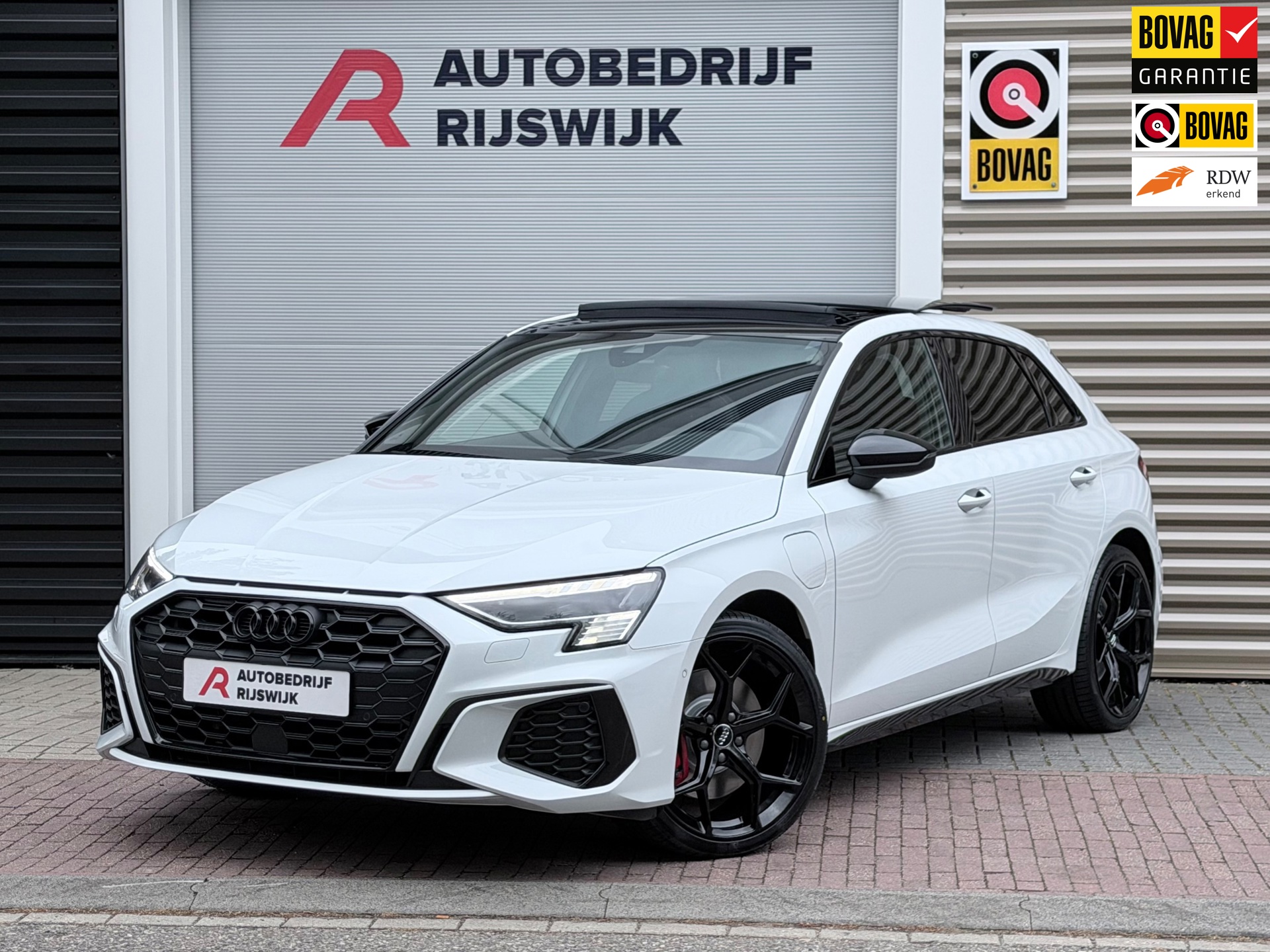 Audi A3 Sportback 45 TFSI e S edition Competition (2022), foto 1