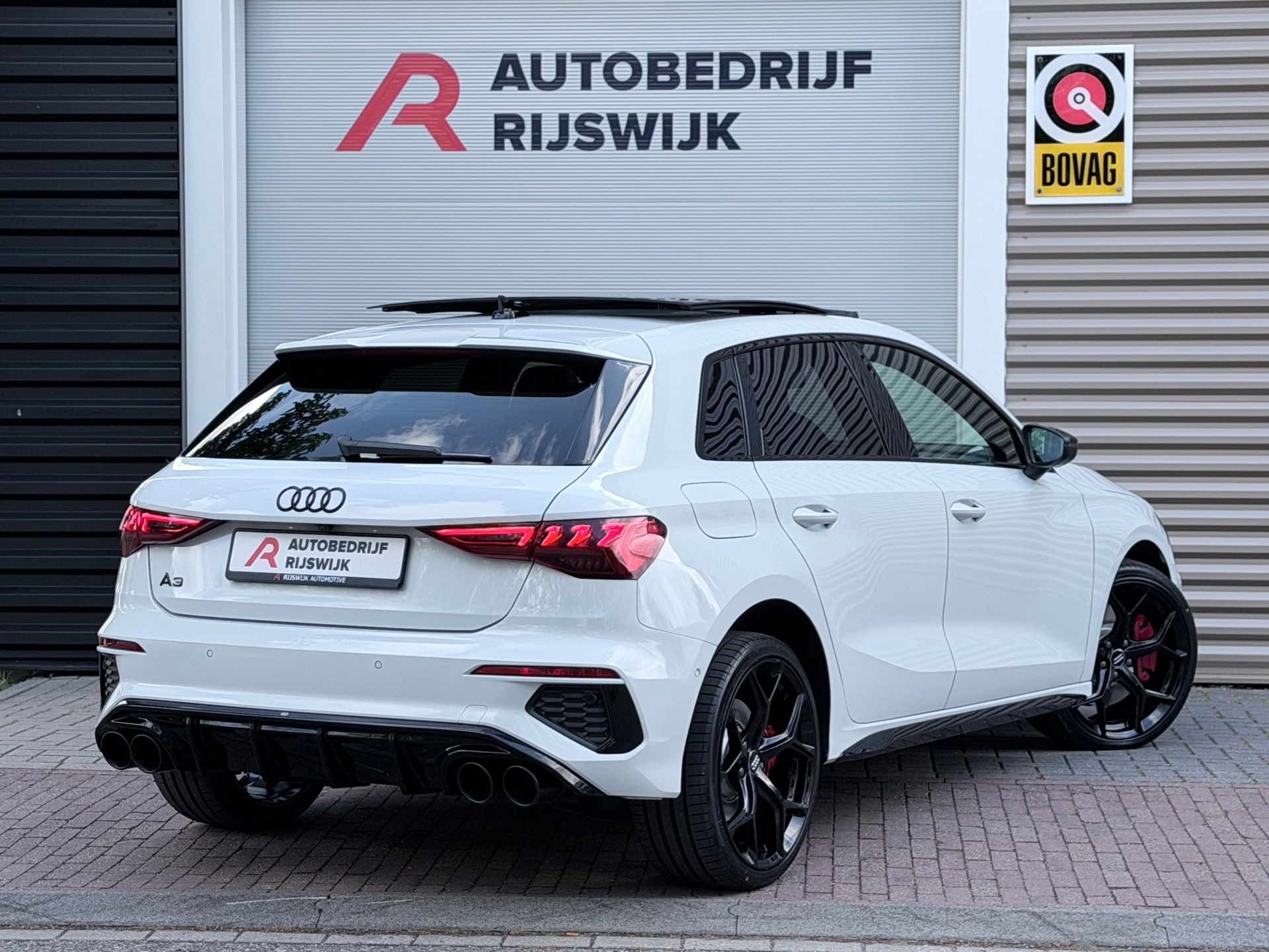 Audi A3 Sportback 45 TFSI e S edition Competition (2022), foto 4
