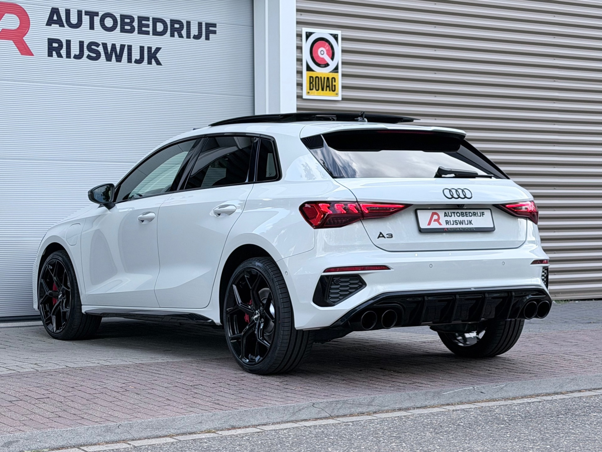 Audi A3 Sportback 45 TFSI e S edition Competition (2022), foto 8