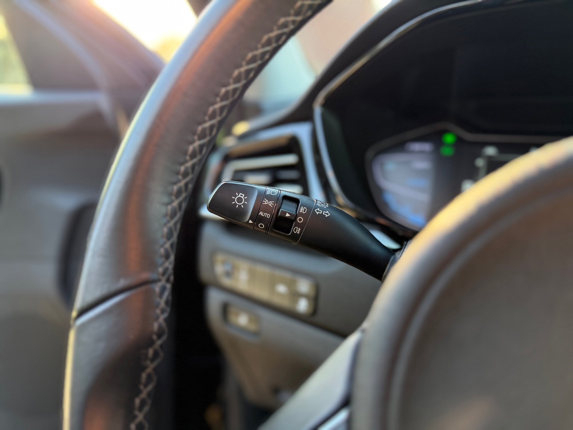Kia Niro 1.6 GDi Hybrid DynamicLine (2022), foto 16