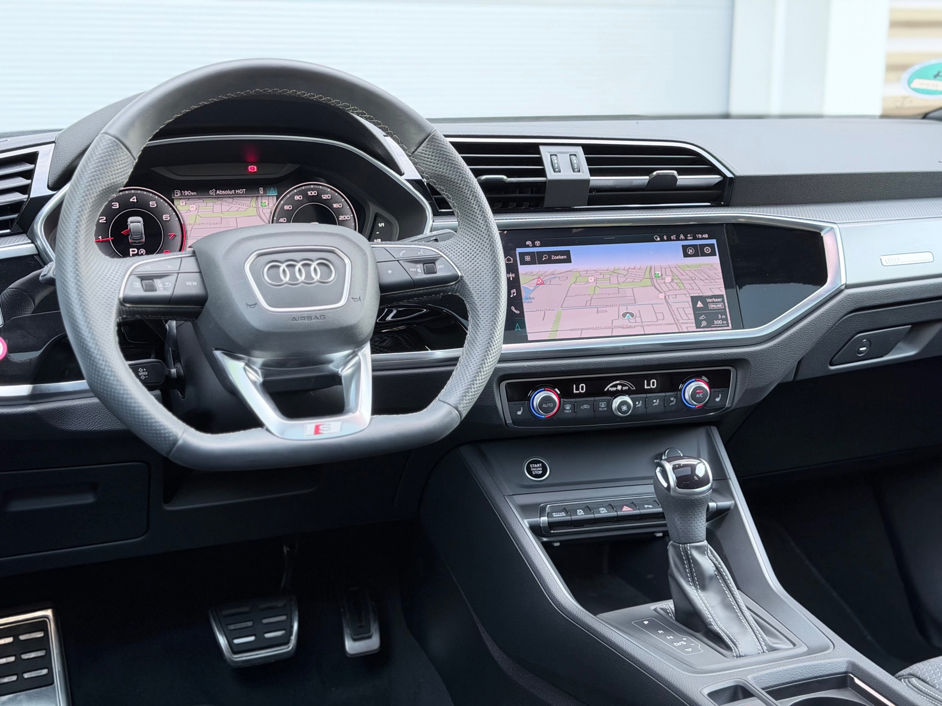 Audi Q3 SPORTBACK 35 TFSI S Edition Competition (2024), foto 15