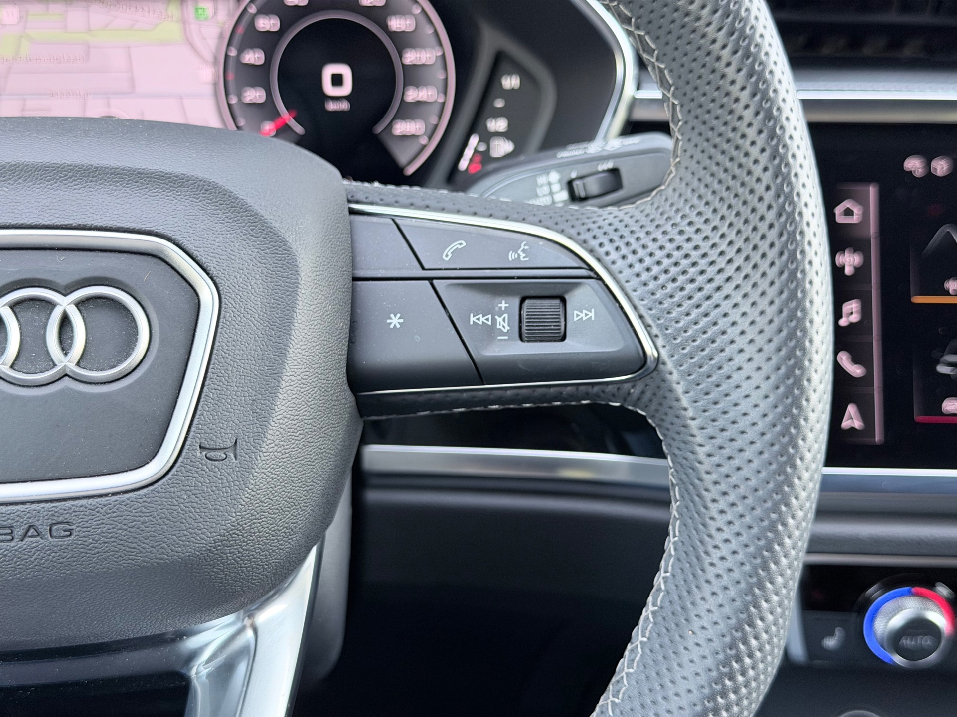 Audi Q3 SPORTBACK 35 TFSI S Edition Competition (2024), foto 18