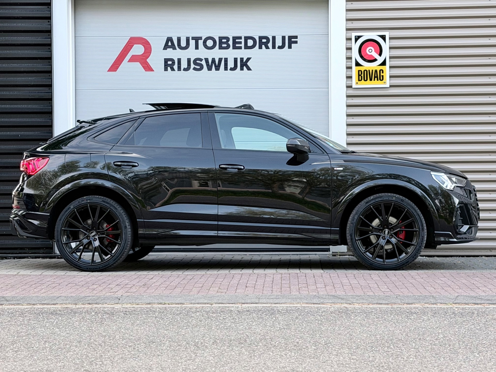 Audi Q3 SPORTBACK 35 TFSI S Edition Competition (2024), foto 5