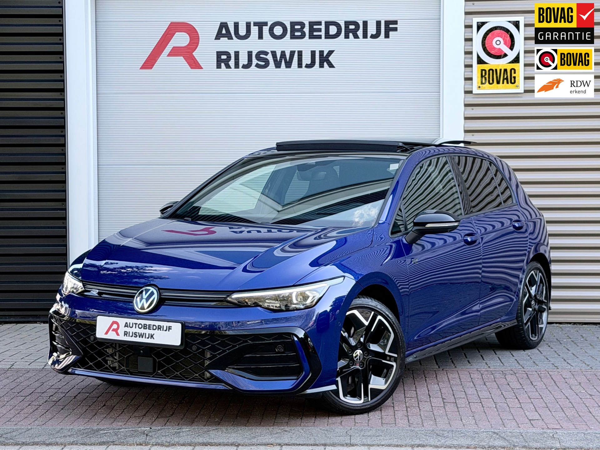 Volkswagen GOLF 1.5 eTSI R-Line Edition (2025), foto 1