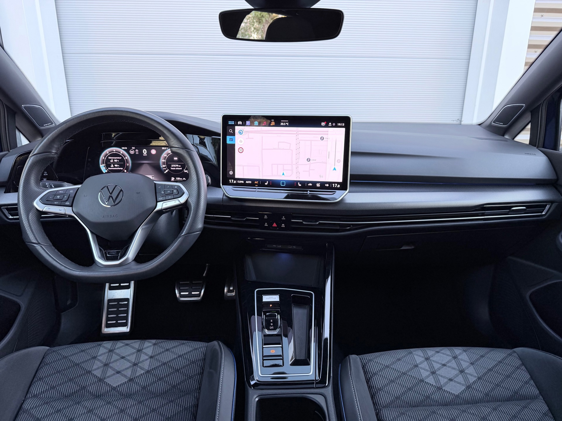 Volkswagen GOLF 1.5 eTSI R-Line Edition (2025), foto 12