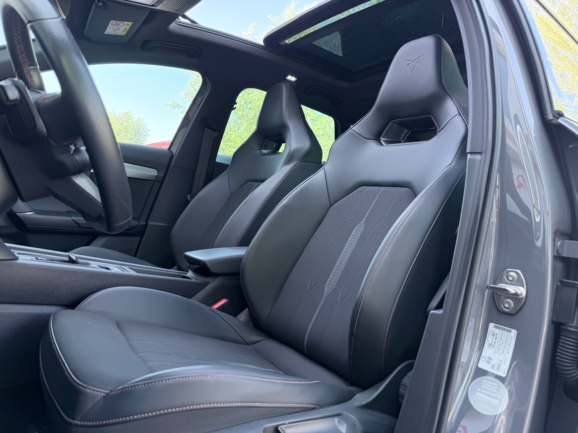 CUPRA Formentor 2.0 TSI 4DRIVE (2022), foto 11