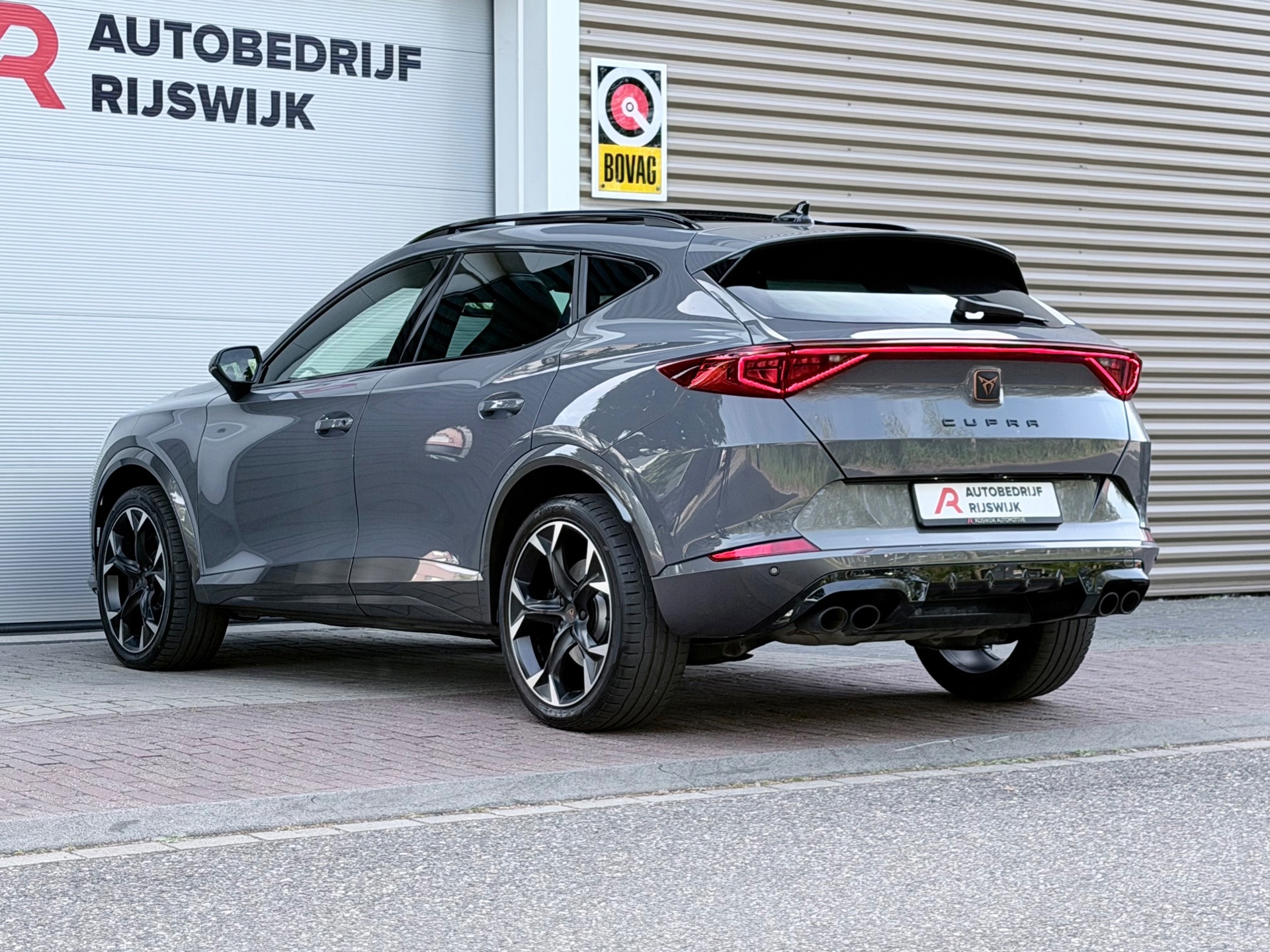 CUPRA Formentor 2.0 TSI 4DRIVE (2022), foto 8
