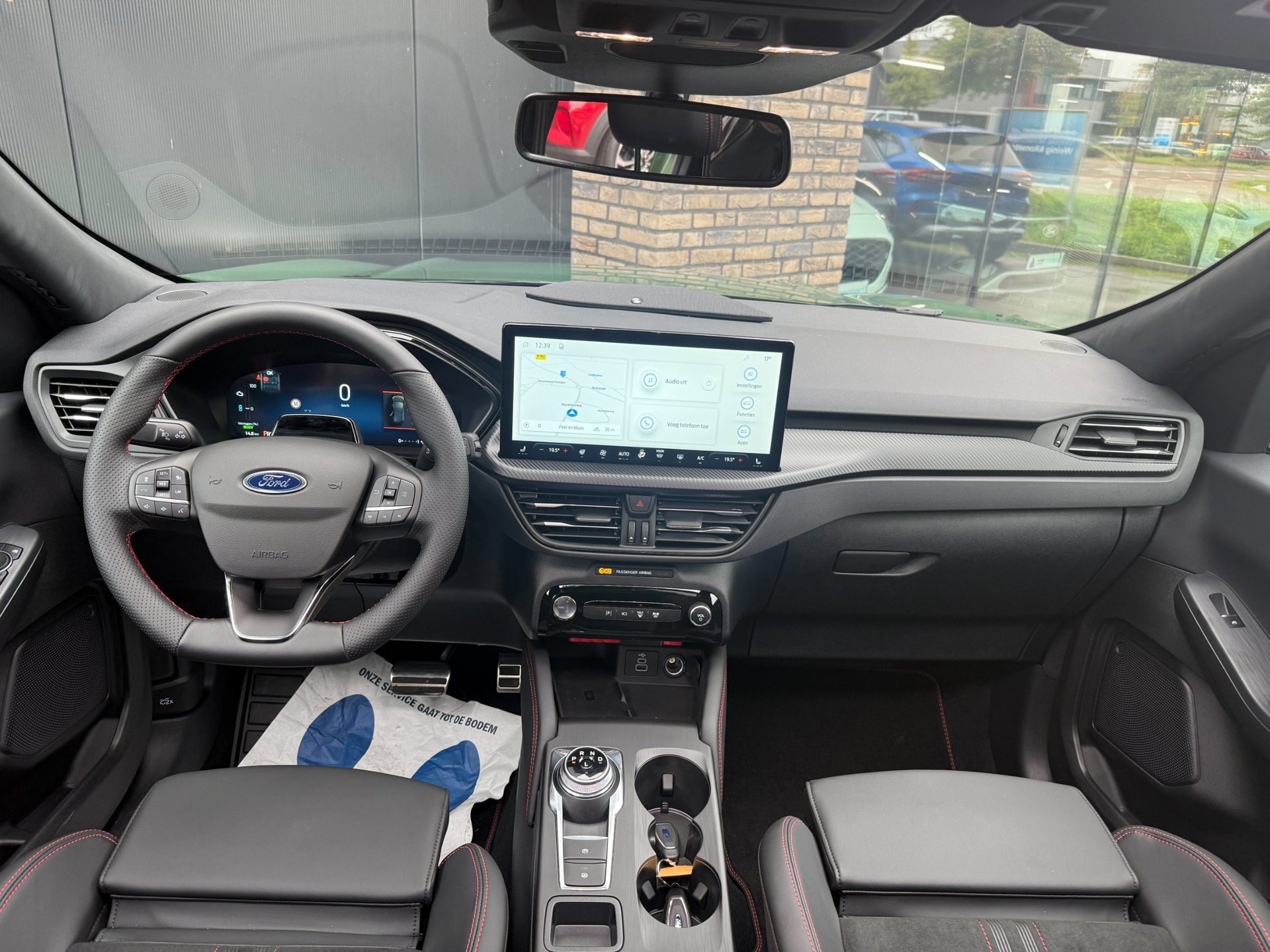 Ford Kuga 2.5 PHEV ST-Line X (2026), foto 29