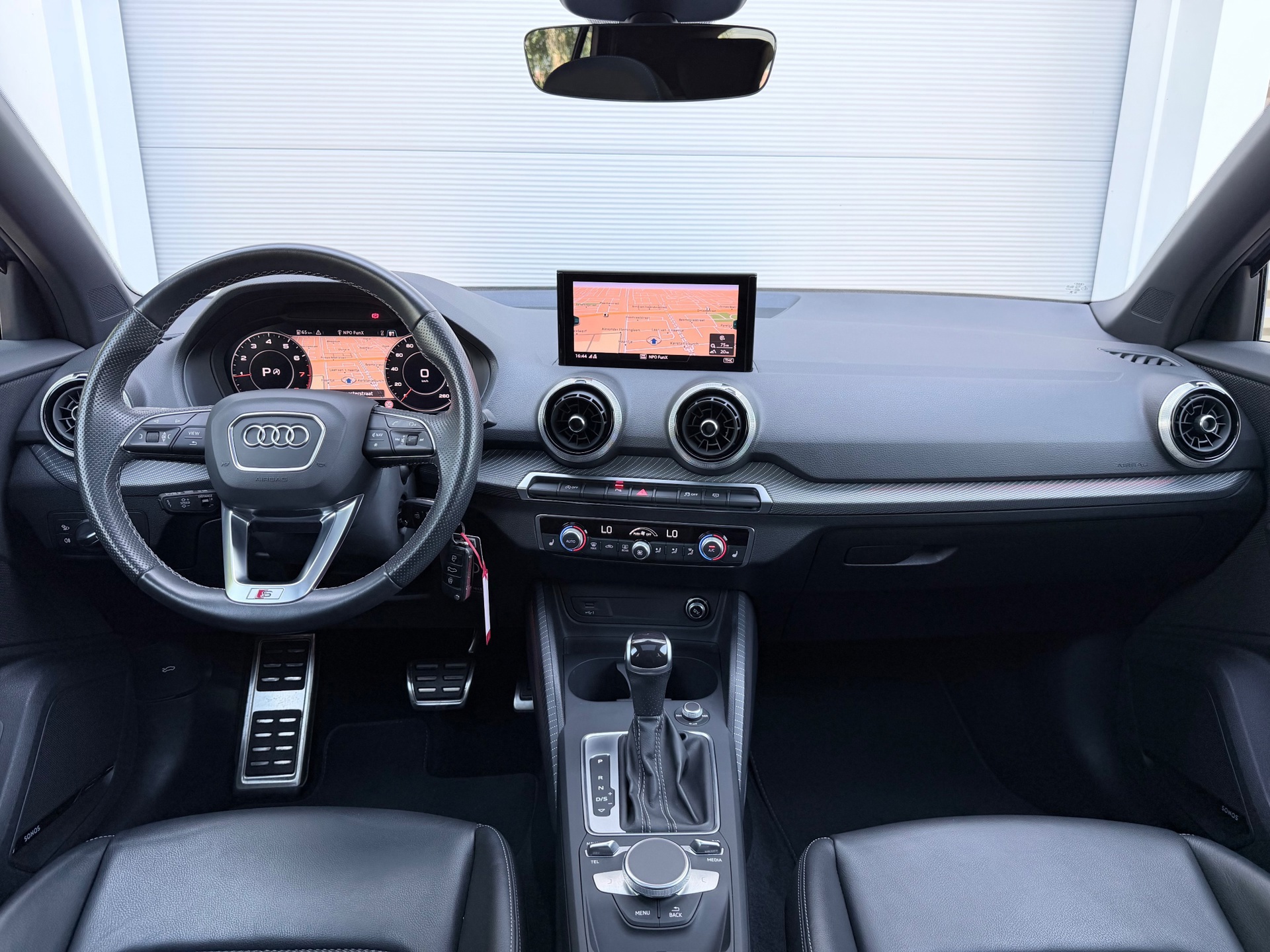 Audi Q2 35 TFSI S Edition (2023), foto 11
