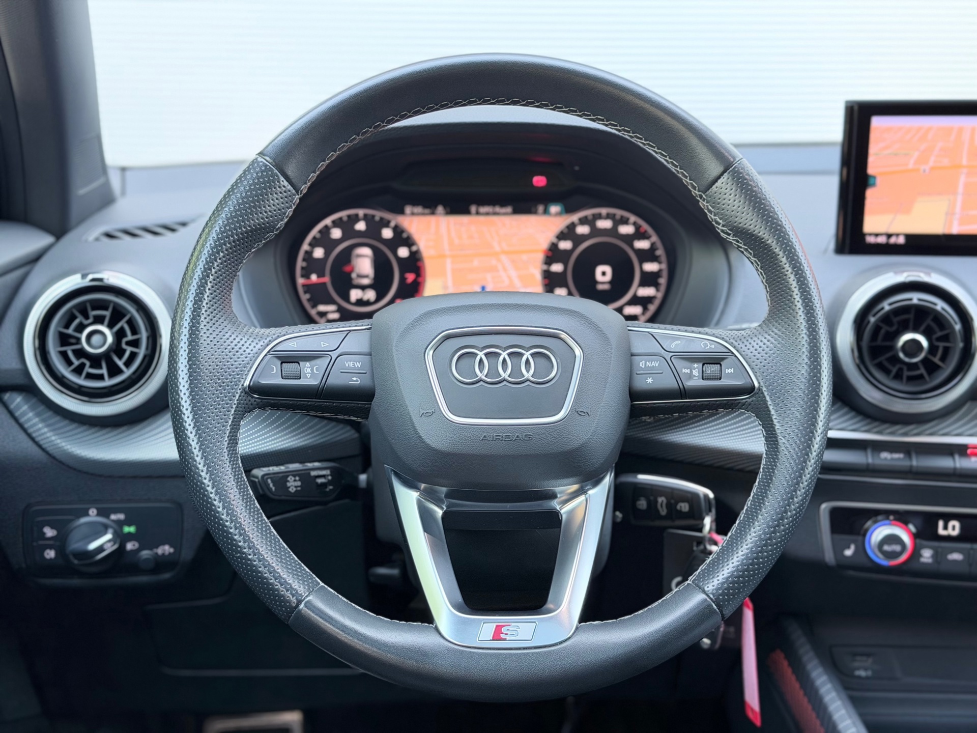 Audi Q2 35 TFSI S Edition (2023), foto 14