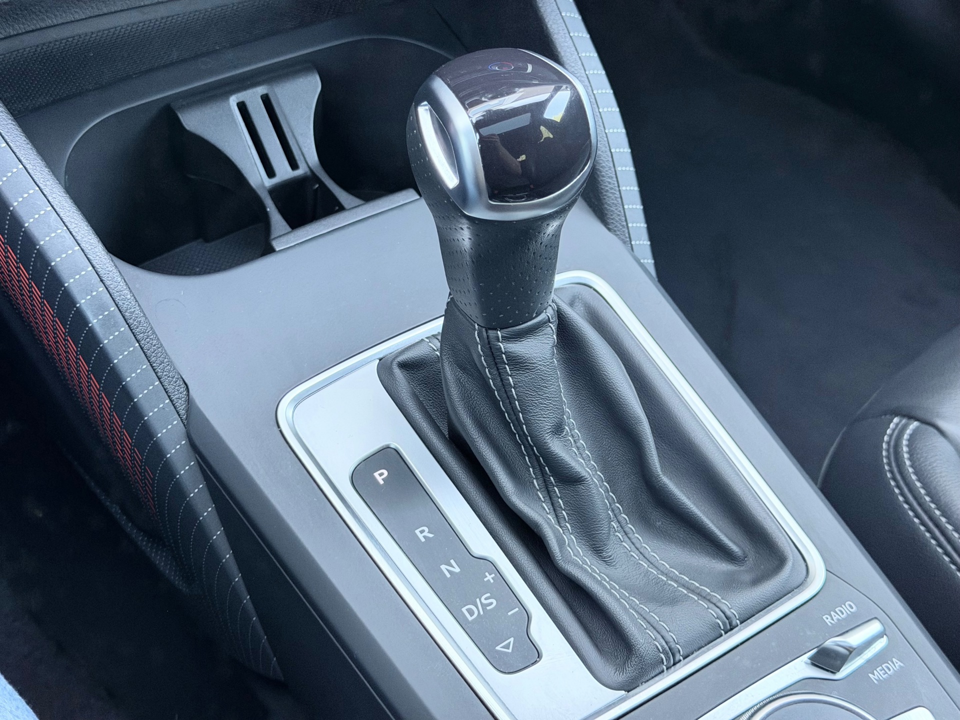 Audi Q2 35 TFSI S Edition (2023), foto 20