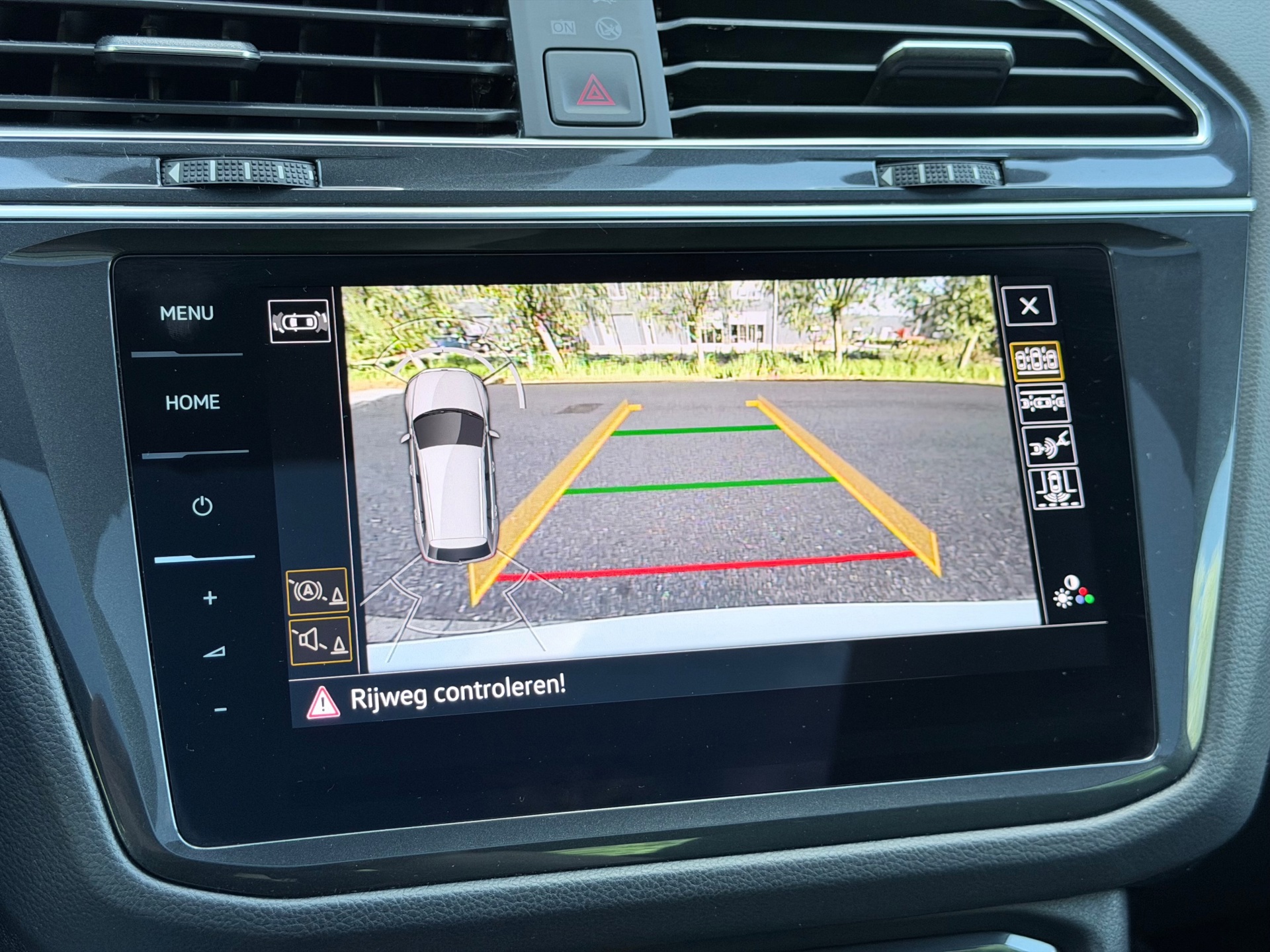 Volkswagen TIGUAN 1.4 TSI eHybrid R-Line (2023), foto 21