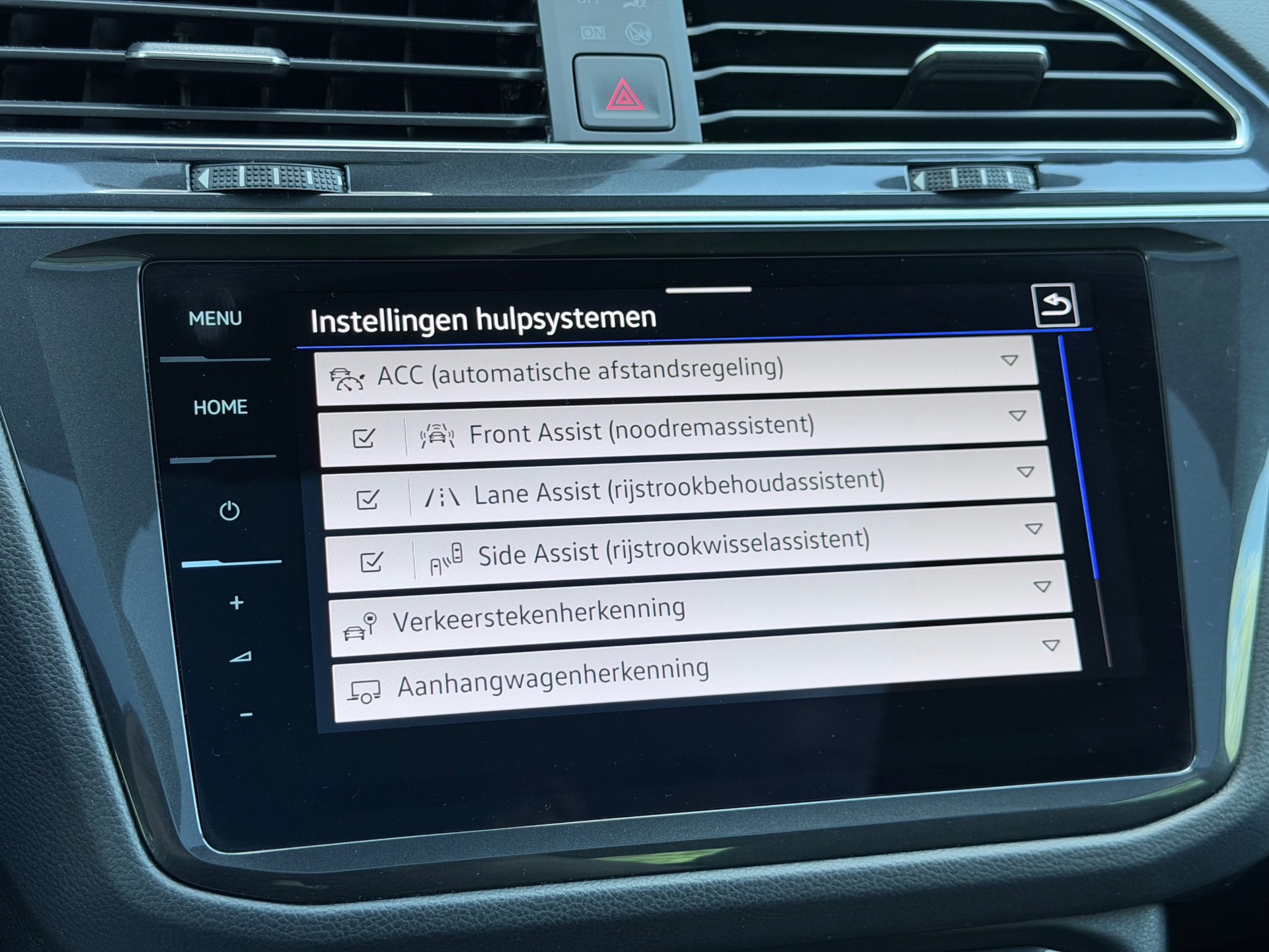 Volkswagen TIGUAN 1.4 TSI eHybrid R-Line (2023), foto 22