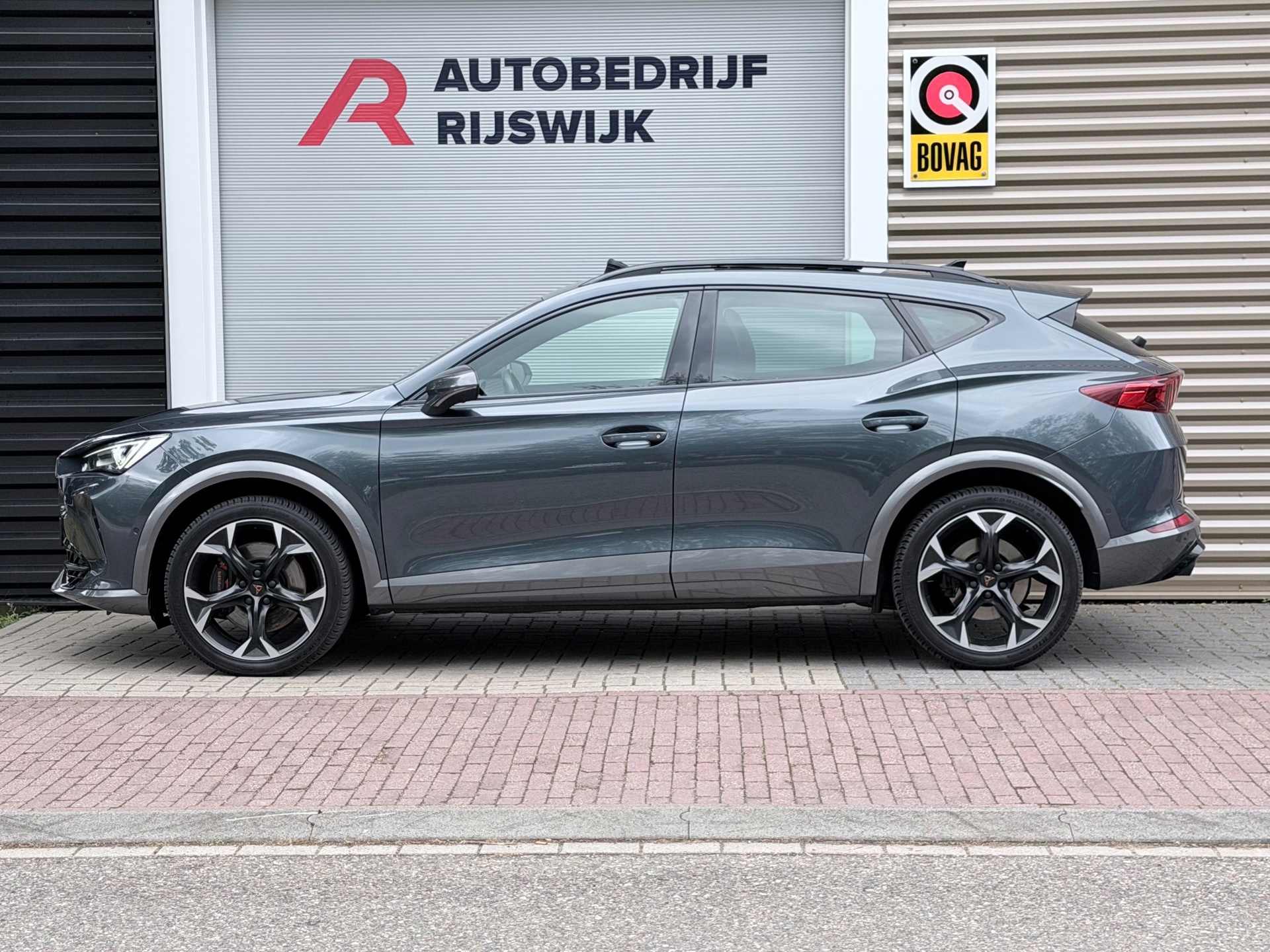 CUPRA FORMENTOR 2.0 TSI 4DRIVE (2021), foto 2