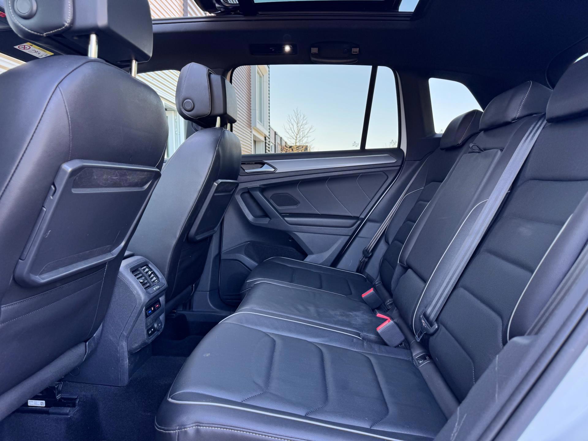Volkswagen Tiguan 1.5 TSI ACT 3x R-Line Memory (2019), foto 13
