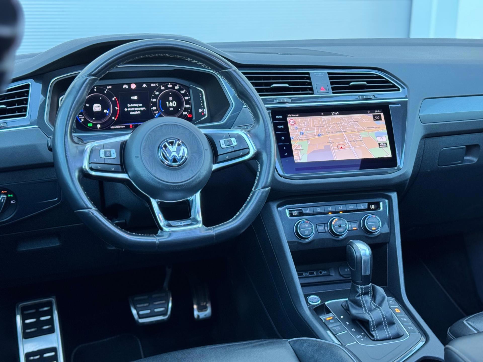 Volkswagen Tiguan 1.5 TSI ACT 3x R-Line Memory (2019), foto 15