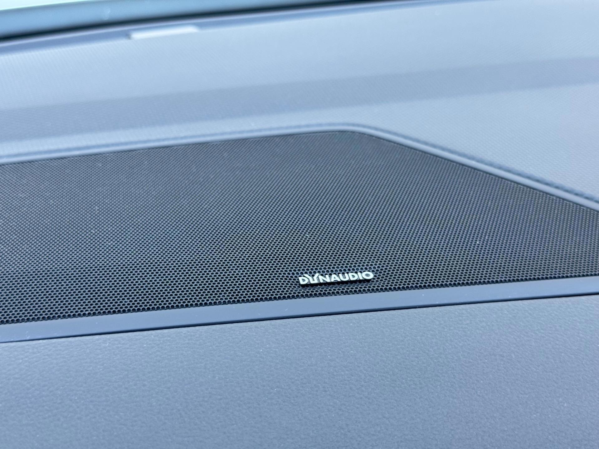 Volkswagen Tiguan 1.5 TSI ACT 3x R-Line Memory (2019), foto 26