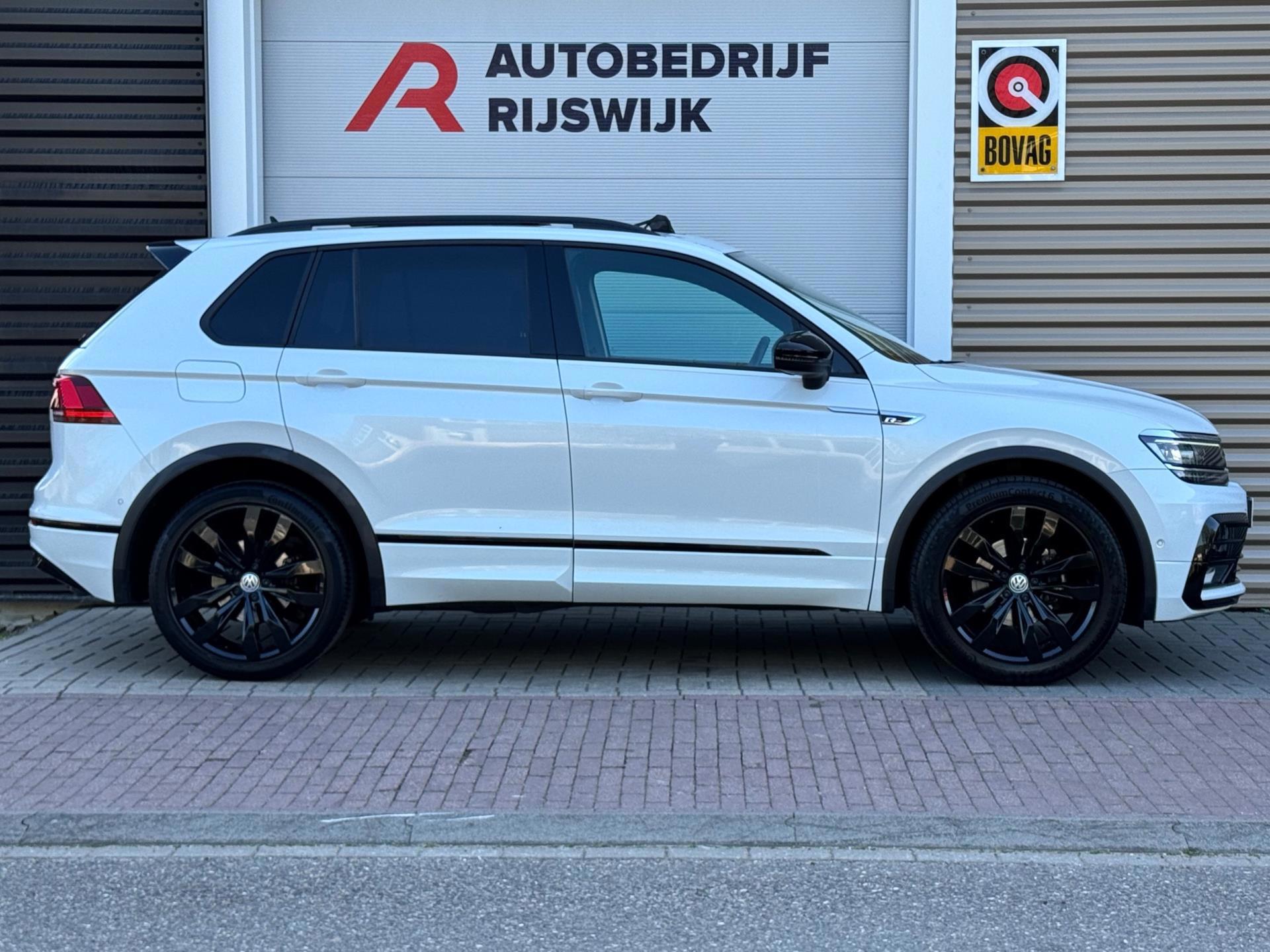 Volkswagen Tiguan 1.5 TSI ACT 3x R-Line Memory (2019), foto 5