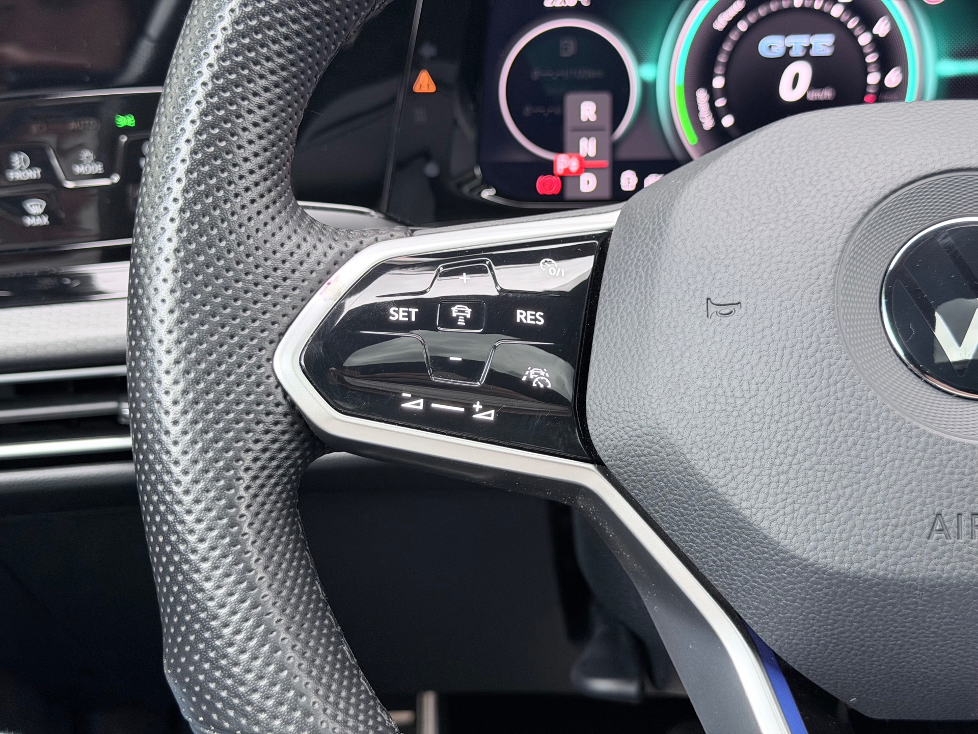 Volkswagen Golf 1.4 eHybrid GTE (2022), foto 14